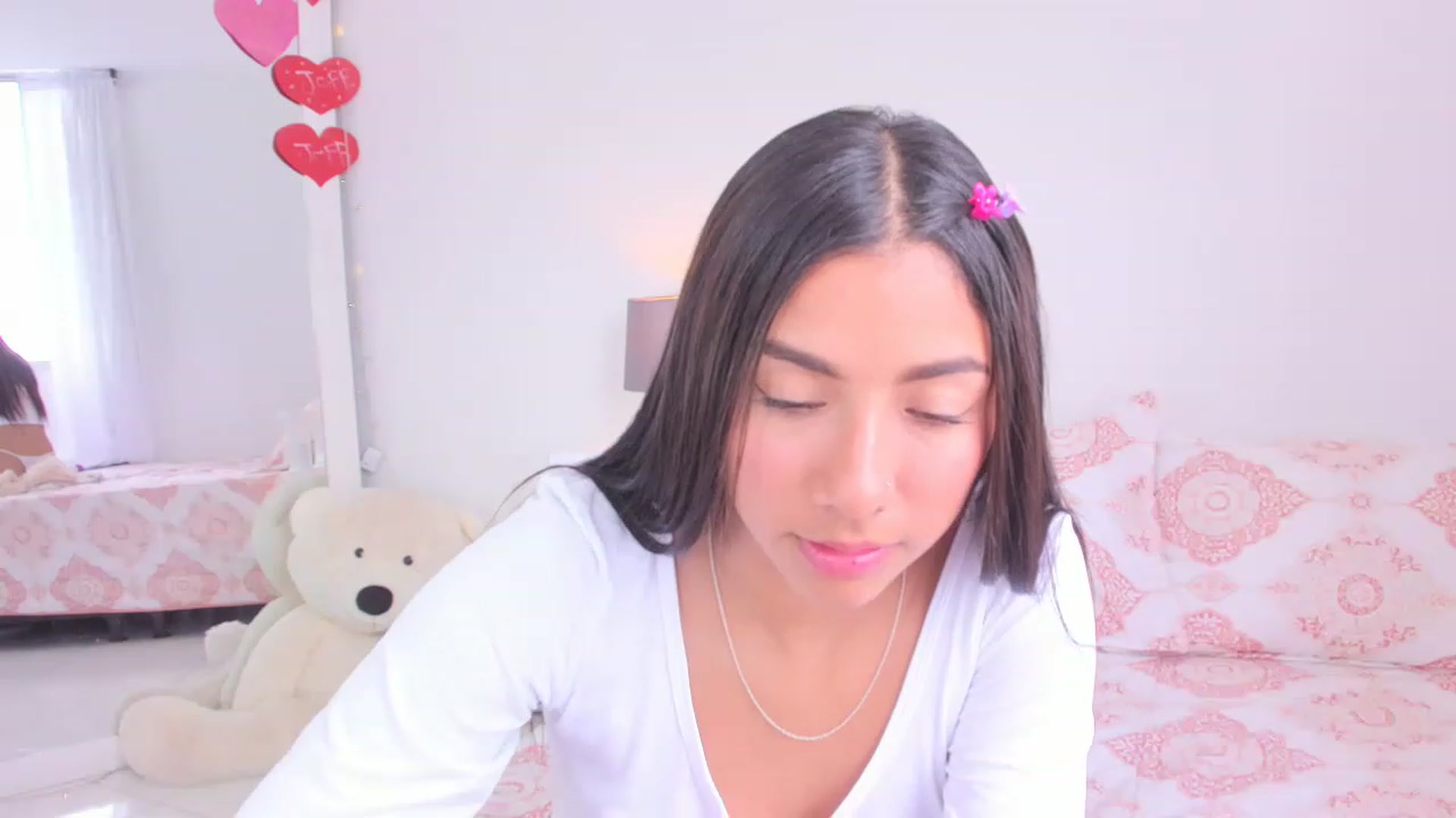 Gallery image thumbnail from Danna___'s myfreecams stream on, 03/03/2023, 16:28 image 17 of 20