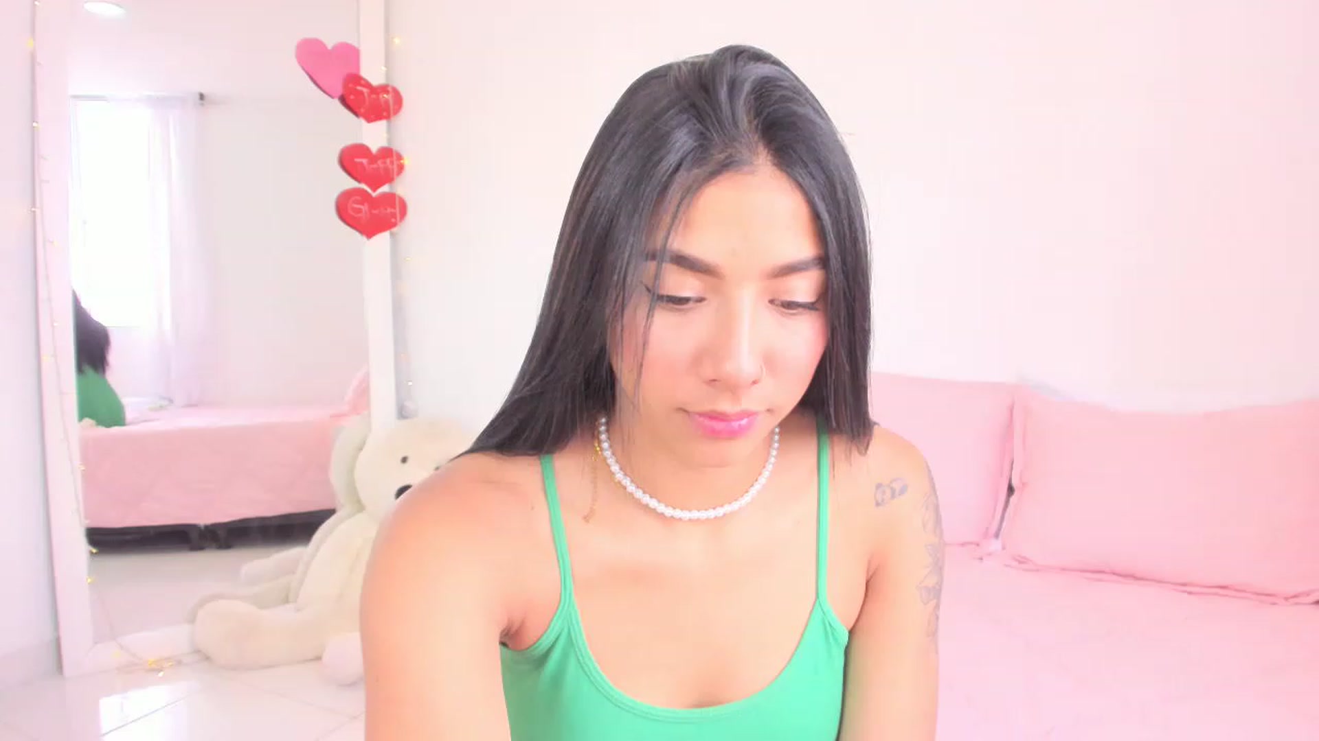 Gallery image thumbnail from Danna___'s myfreecams stream on, 03/28/2023, 17:22 image 2 of 20