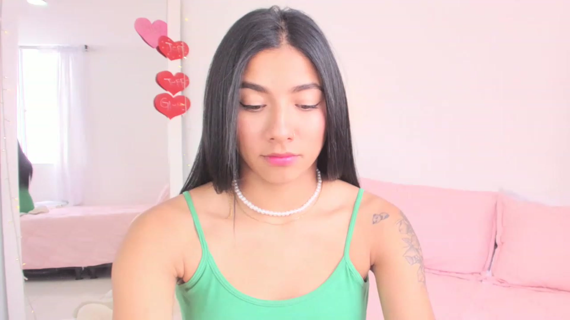 Gallery image thumbnail from Danna___'s myfreecams stream on, 03/28/2023, 17:22 image 6 of 20