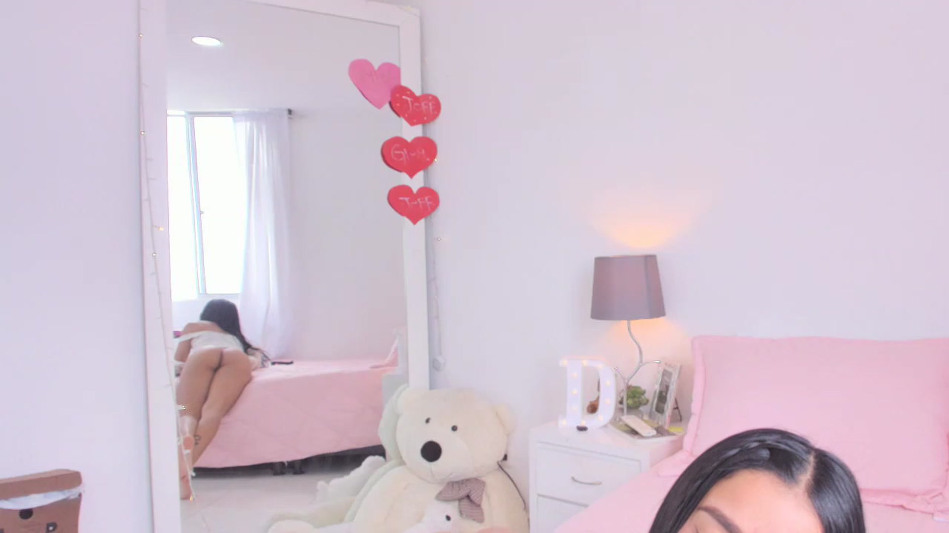 Gallery image thumbnail from Danna___'s myfreecams stream on, 03/30/2023, 16:20 image 3 of 20