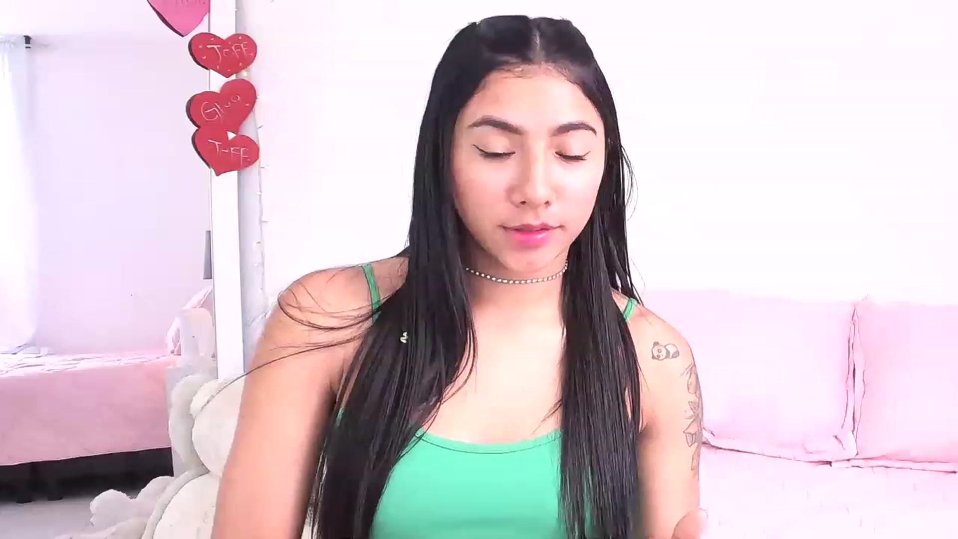 Gallery image thumbnail from Danna___'s myfreecams stream on, 04/17/2023, 18:05 image 20 of 20