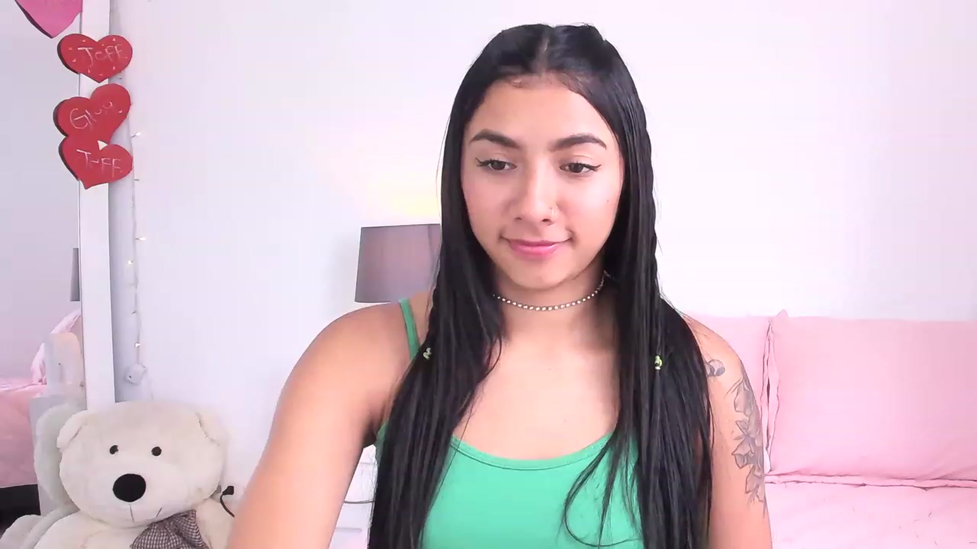 Gallery image thumbnail from Danna___'s myfreecams stream on, 04/17/2023, 18:05 image 12 of 20