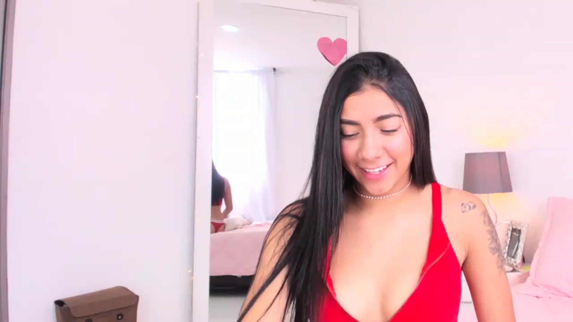 Gallery image thumbnail from Danna___'s myfreecams stream on, 04/18/2023, 16:43 image 16 of 20