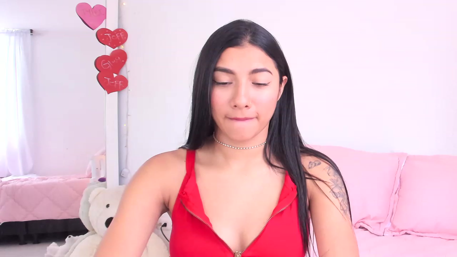 Gallery image thumbnail from Danna___'s myfreecams stream on, 04/18/2023, 17:54 image 19 of 20