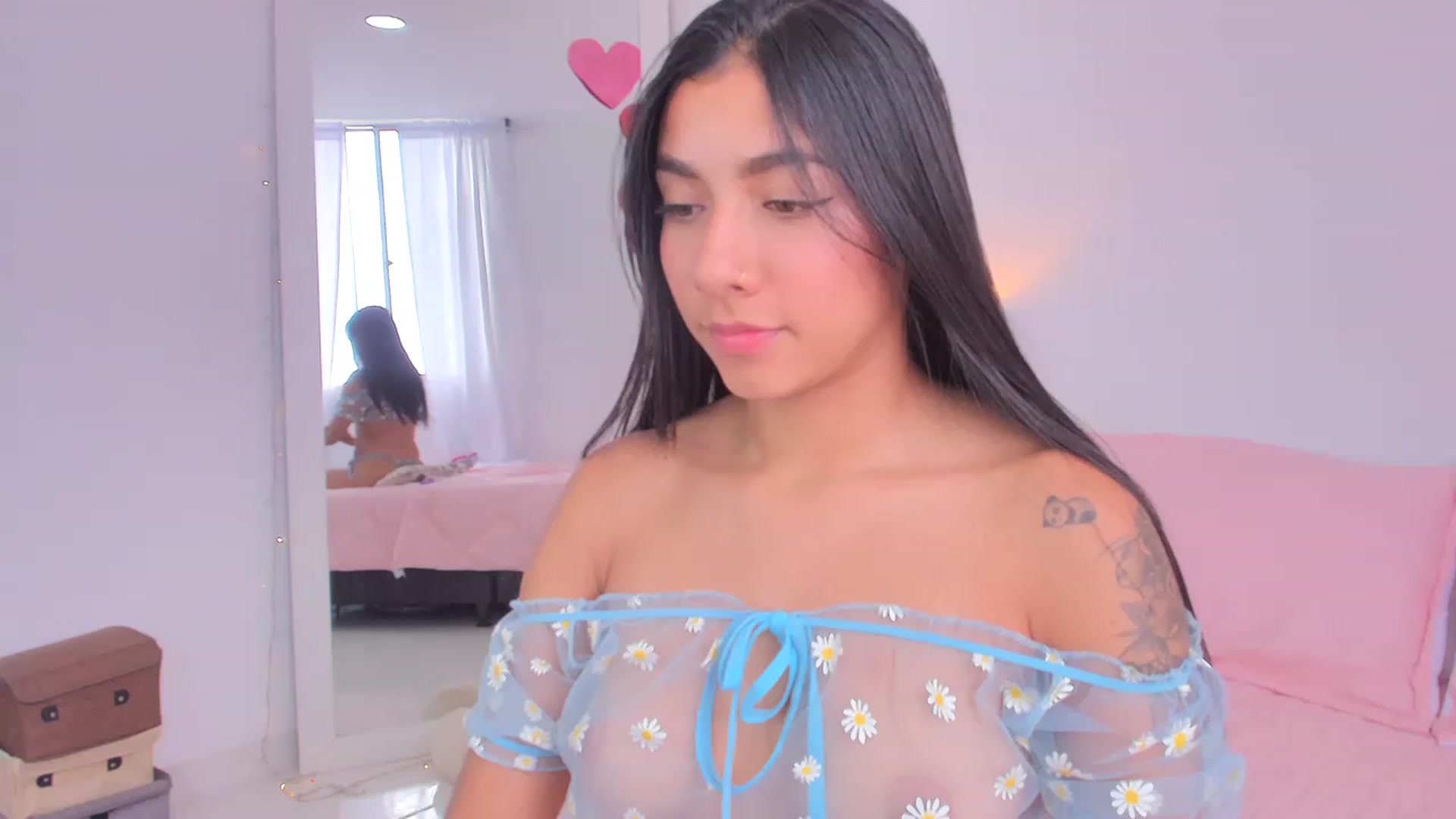 Gallery image thumbnail from Danna___'s myfreecams stream on, 04/19/2023, 18:19 image 2 of 20