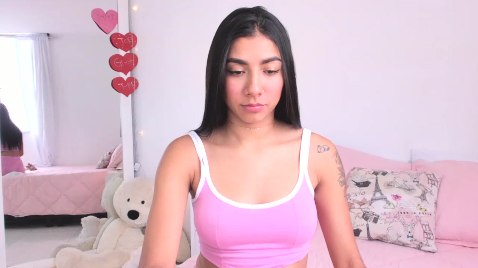 Gallery image thumbnail from Danna___'s myfreecams stream on, 04/24/2023, 16:26 image 6 of 20