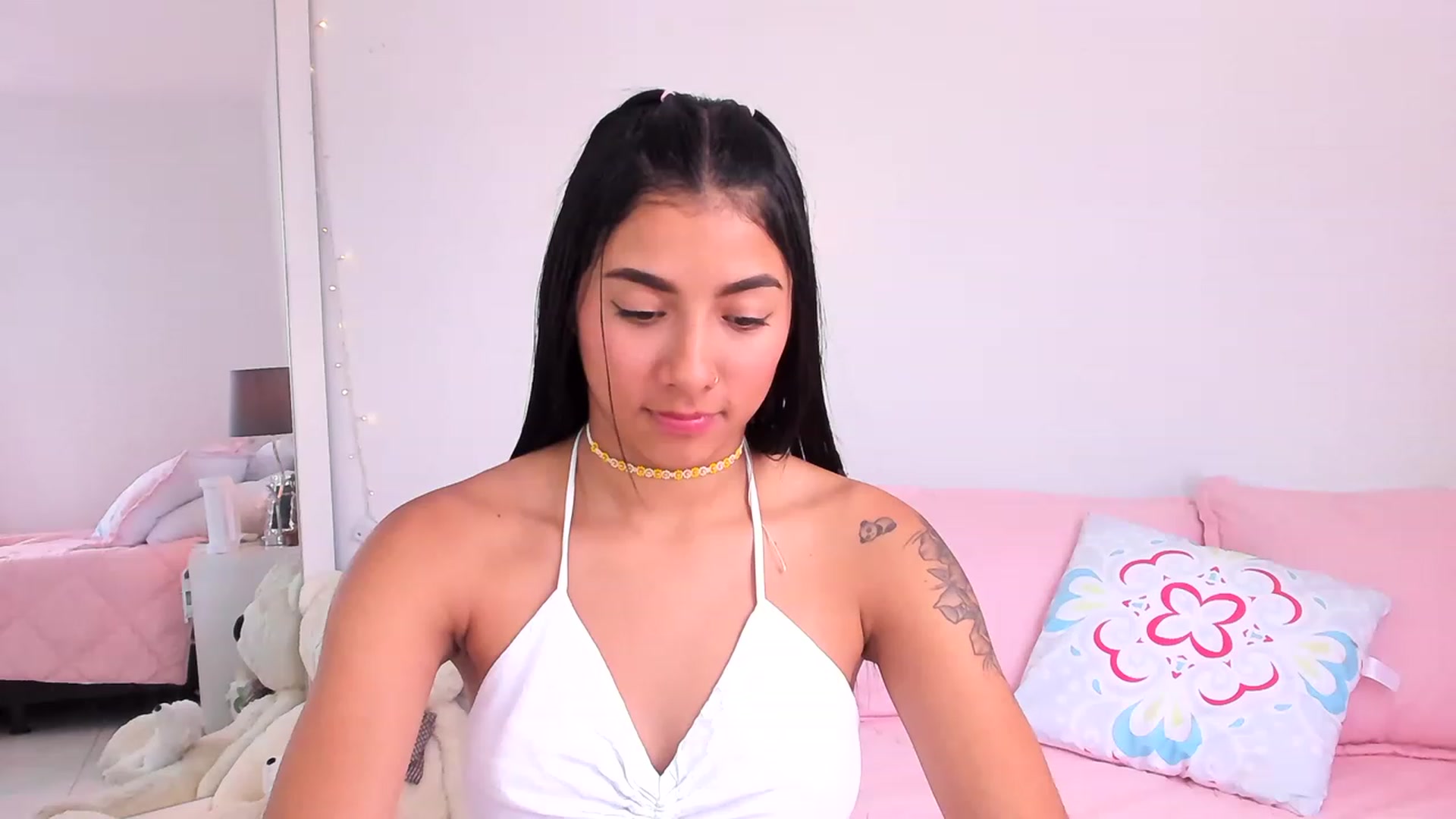 Gallery image thumbnail from Danna___'s myfreecams stream on, 04/29/2023, 17:54 image 20 of 20