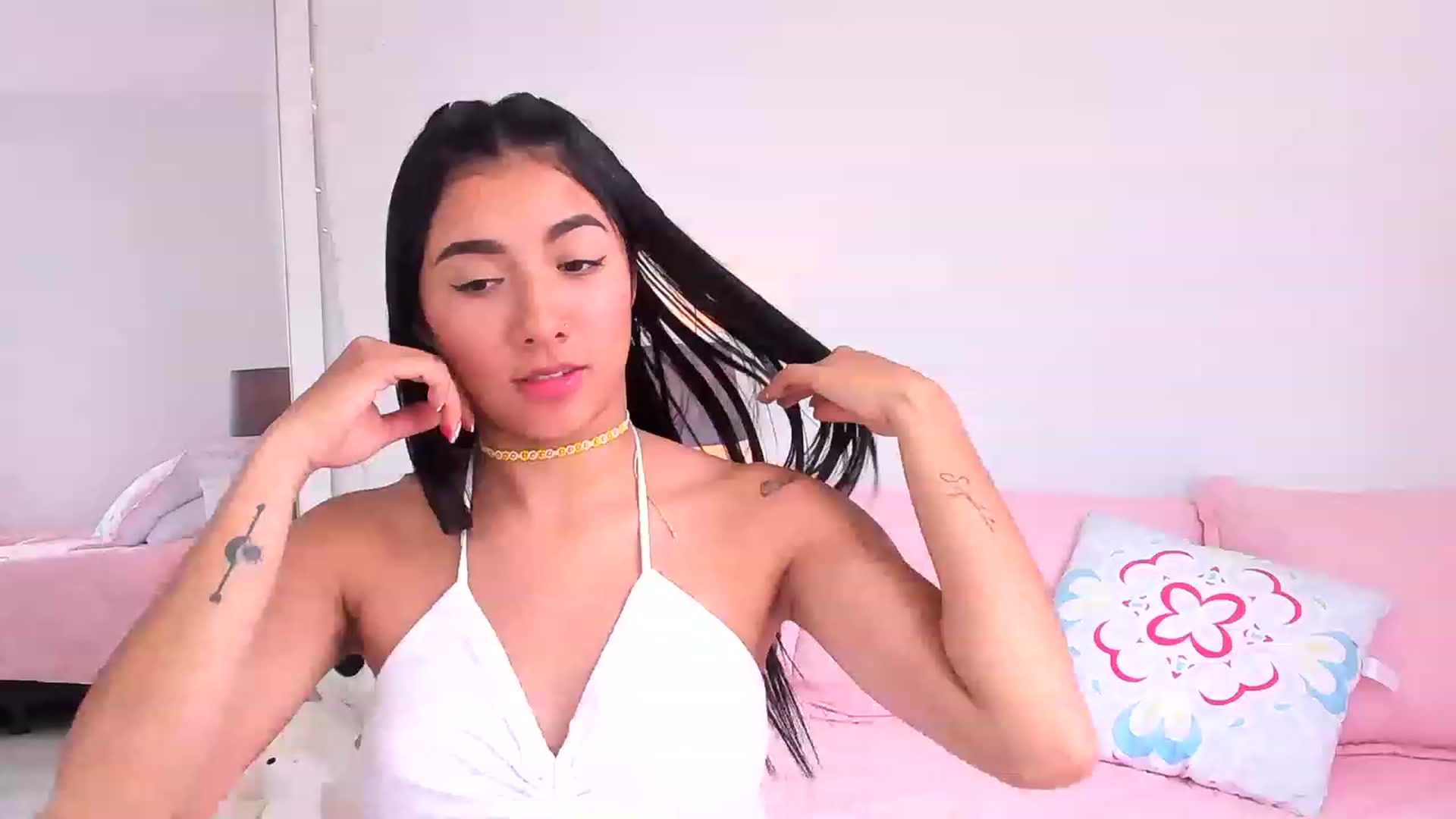Gallery image thumbnail from Danna___'s myfreecams stream on, 04/29/2023, 17:54 image 17 of 20