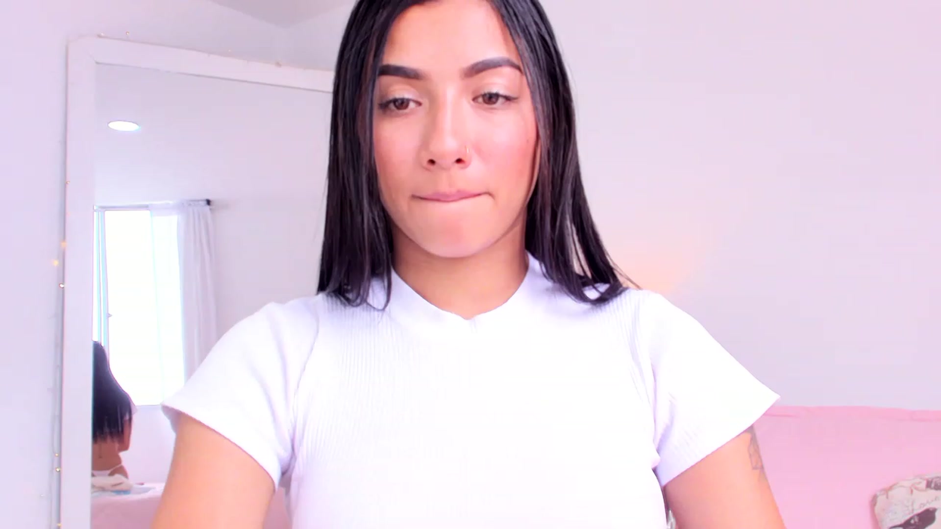 Gallery image thumbnail from Danna___'s myfreecams stream on, 05/10/2023, 16:59 image 1 of 20