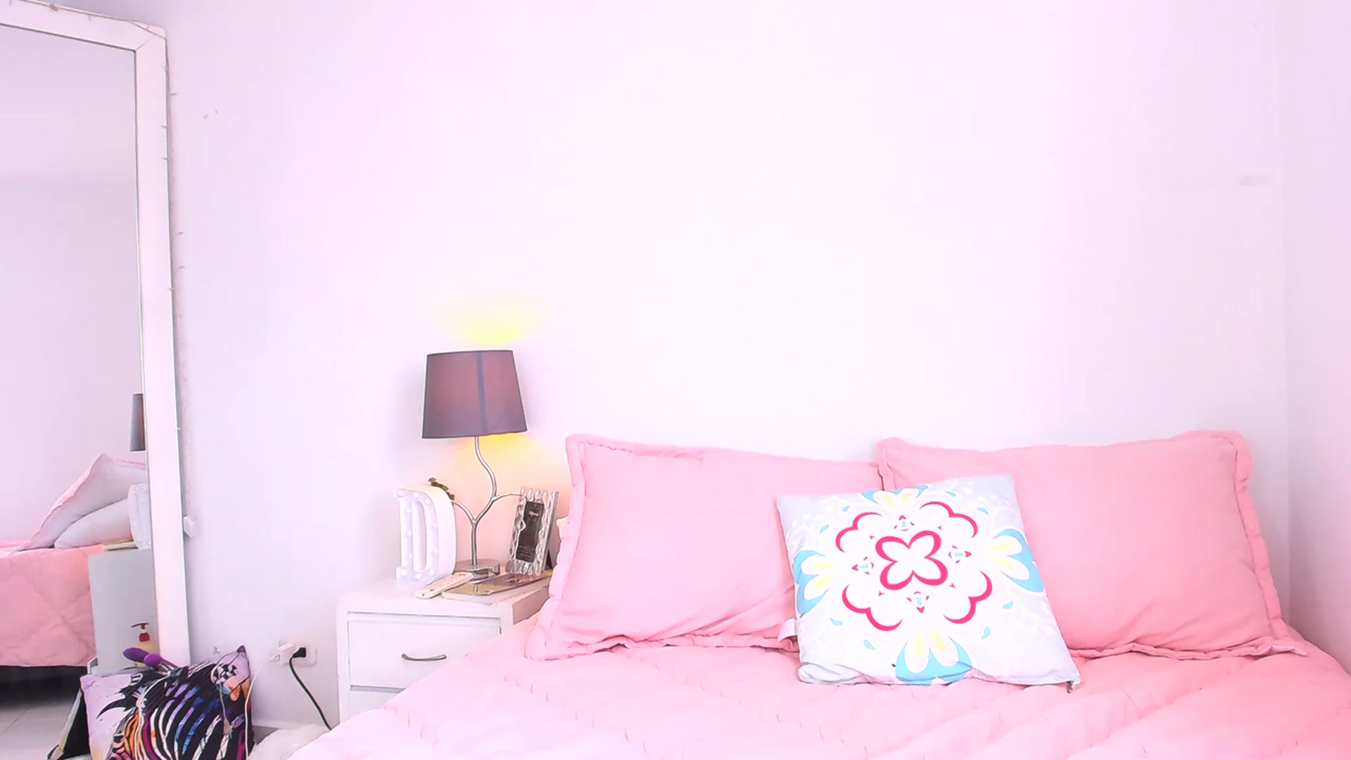 Gallery image thumbnail from Danna___'s myfreecams stream on, 05/11/2023, 17:50 image 2 of 20