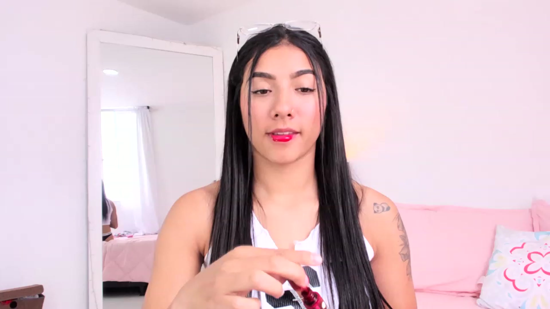 Gallery image thumbnail from Danna___'s myfreecams stream on, 05/12/2023, 17:04 image 9 of 20