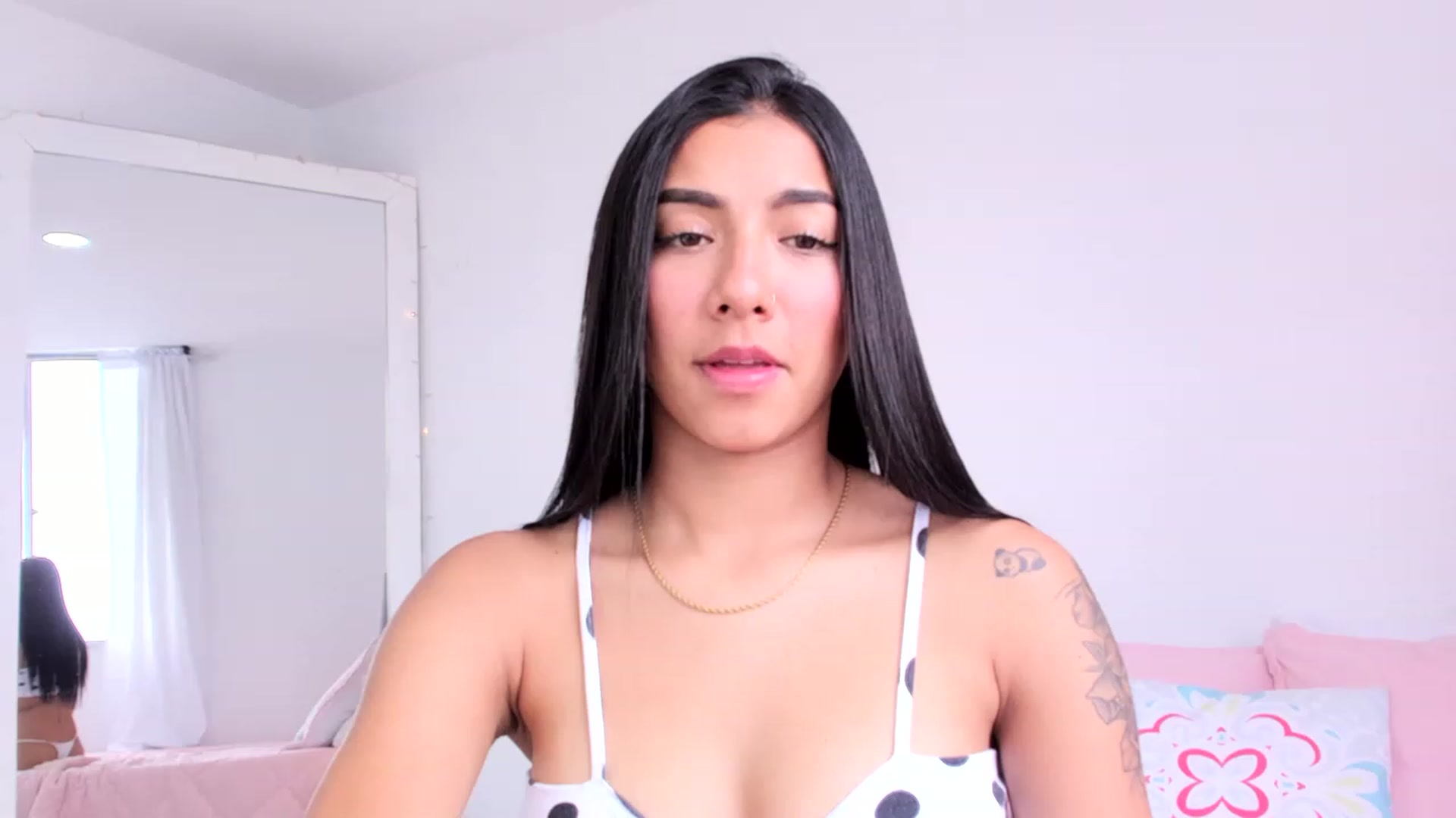 Gallery image thumbnail from Danna___'s myfreecams stream on, 05/16/2023, 16:28 image 3 of 20