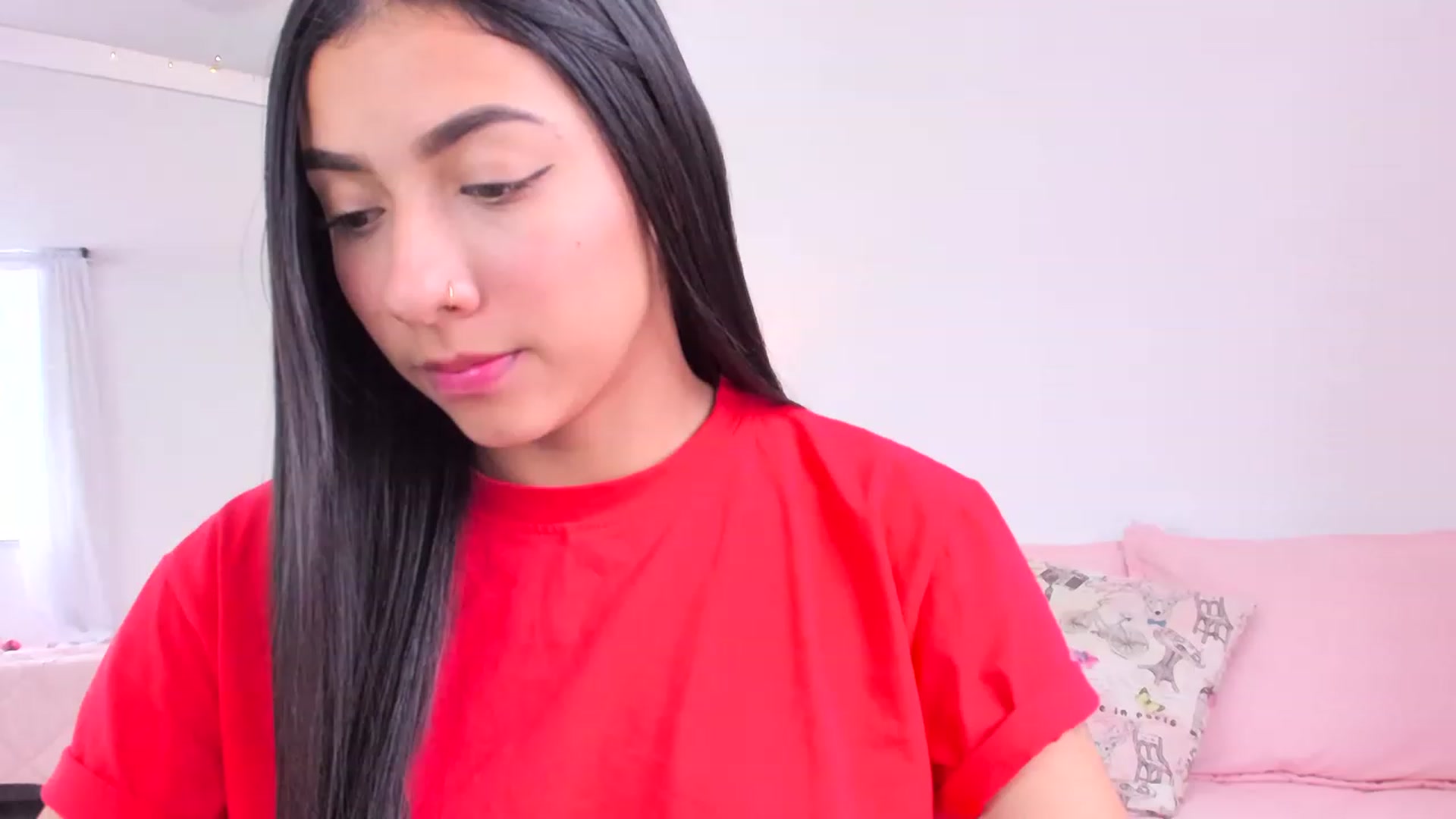 Gallery image thumbnail from Danna___'s myfreecams stream on, 05/20/2023, 17:30 image 4 of 20