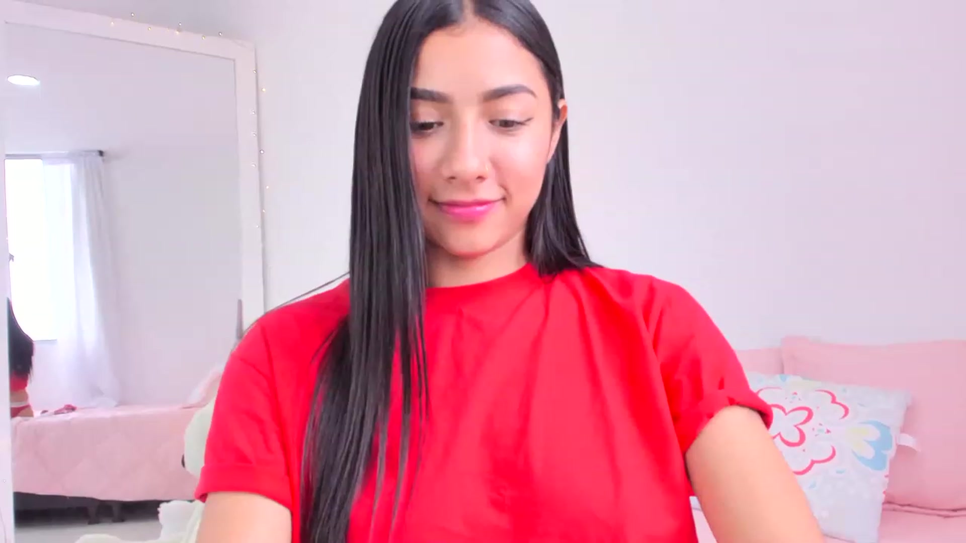 Gallery image thumbnail from Danna___'s myfreecams stream on, 05/20/2023, 17:30 image 13 of 20