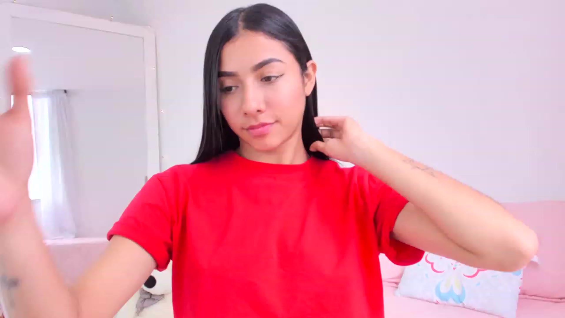 Gallery image thumbnail from Danna___'s myfreecams stream on, 05/20/2023, 17:30 image 11 of 20