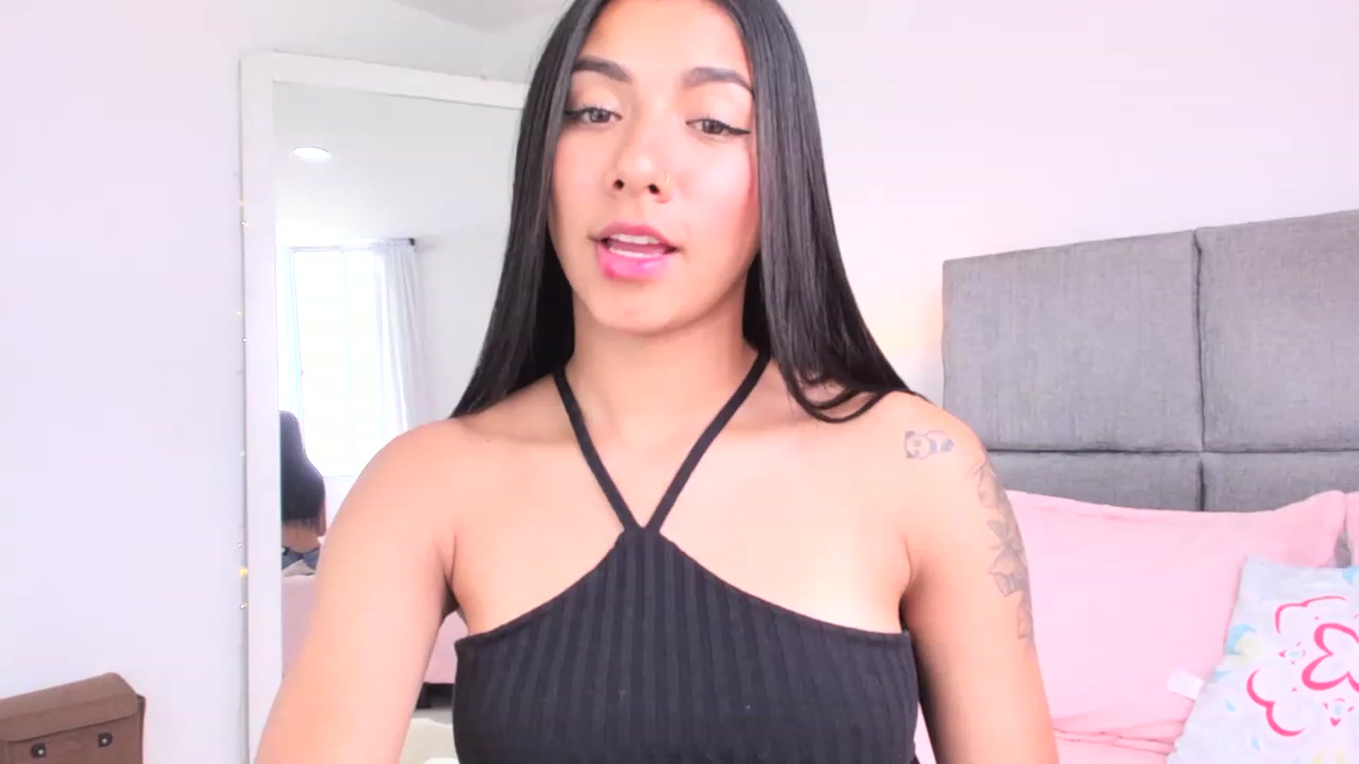 Gallery image thumbnail from Danna___'s myfreecams stream on, 05/27/2023, 17:38 image 15 of 20
