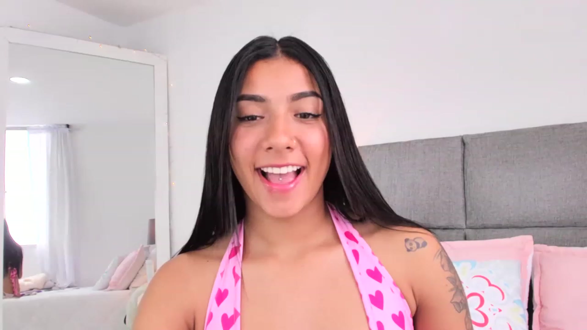 Gallery image thumbnail from Danna___'s myfreecams stream on, 05/29/2023, 17:09 image 20 of 20