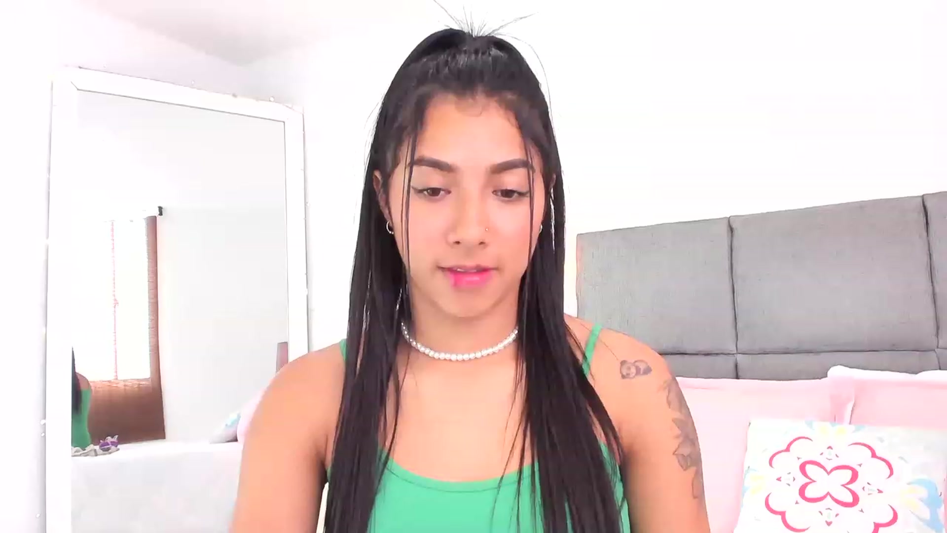 Gallery image thumbnail from Danna___'s myfreecams stream on, 05/31/2023, 17:14 image 13 of 20