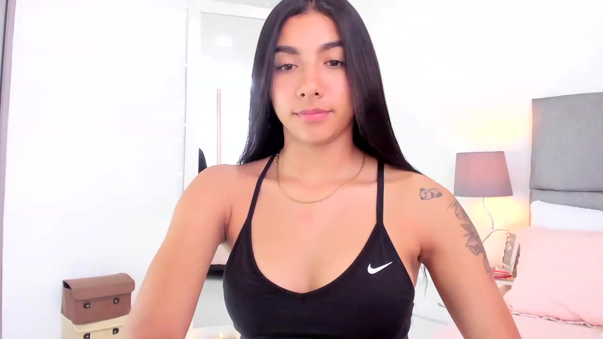 Gallery image thumbnail from Danna___'s myfreecams stream on, 06/22/2023, 17:37 image 20 of 20