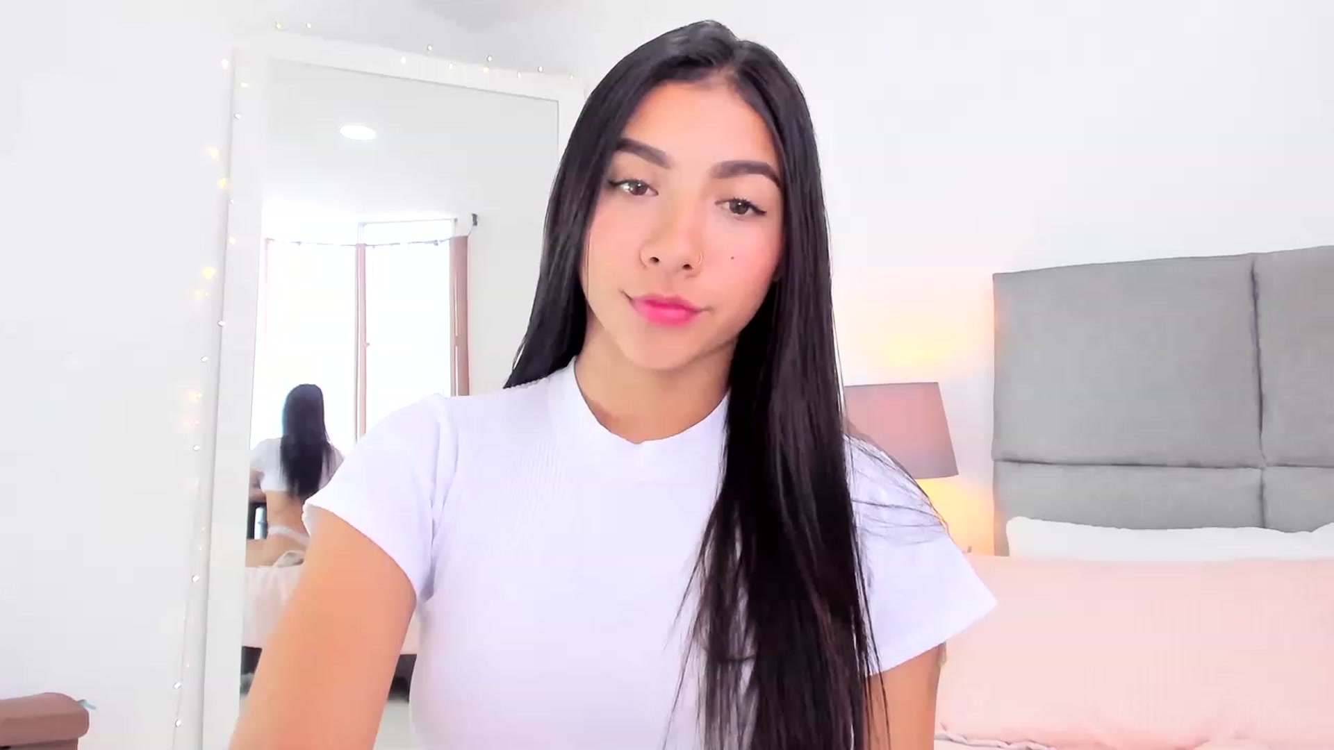 Gallery image thumbnail from Danna___'s myfreecams stream on, 06/24/2023, 16:26 image 6 of 20