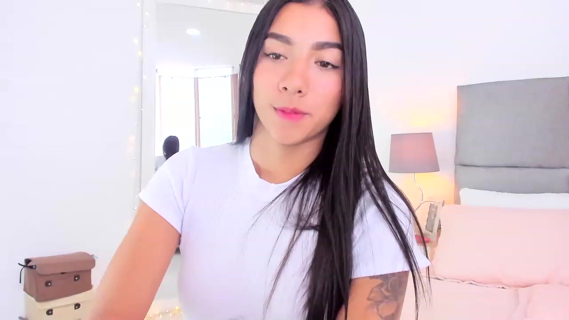 Gallery image thumbnail from Danna___'s myfreecams stream on, 06/24/2023, 16:44 image 11 of 20