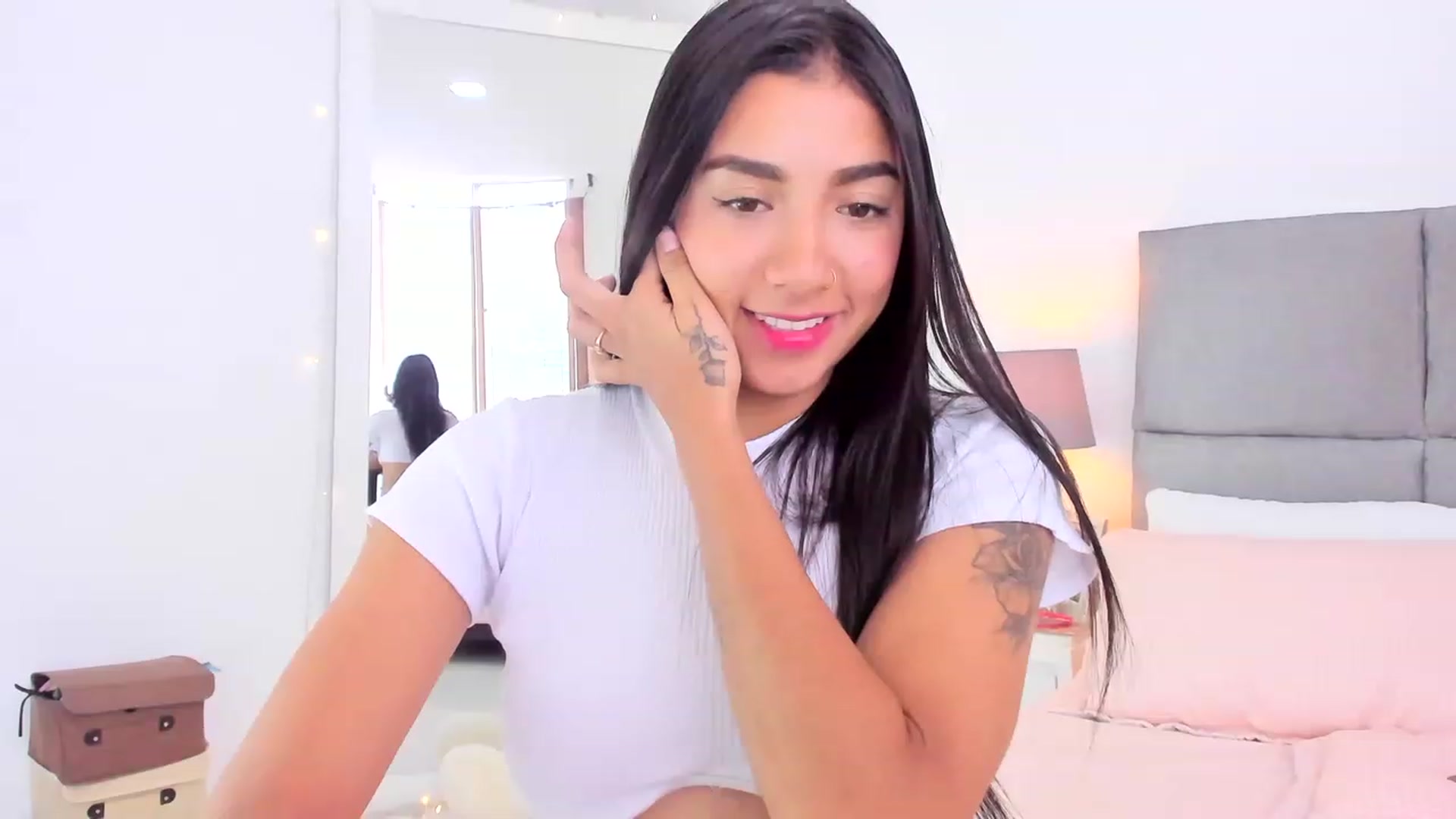 Gallery image thumbnail from Danna___'s myfreecams stream on, 06/24/2023, 16:44 image 9 of 20