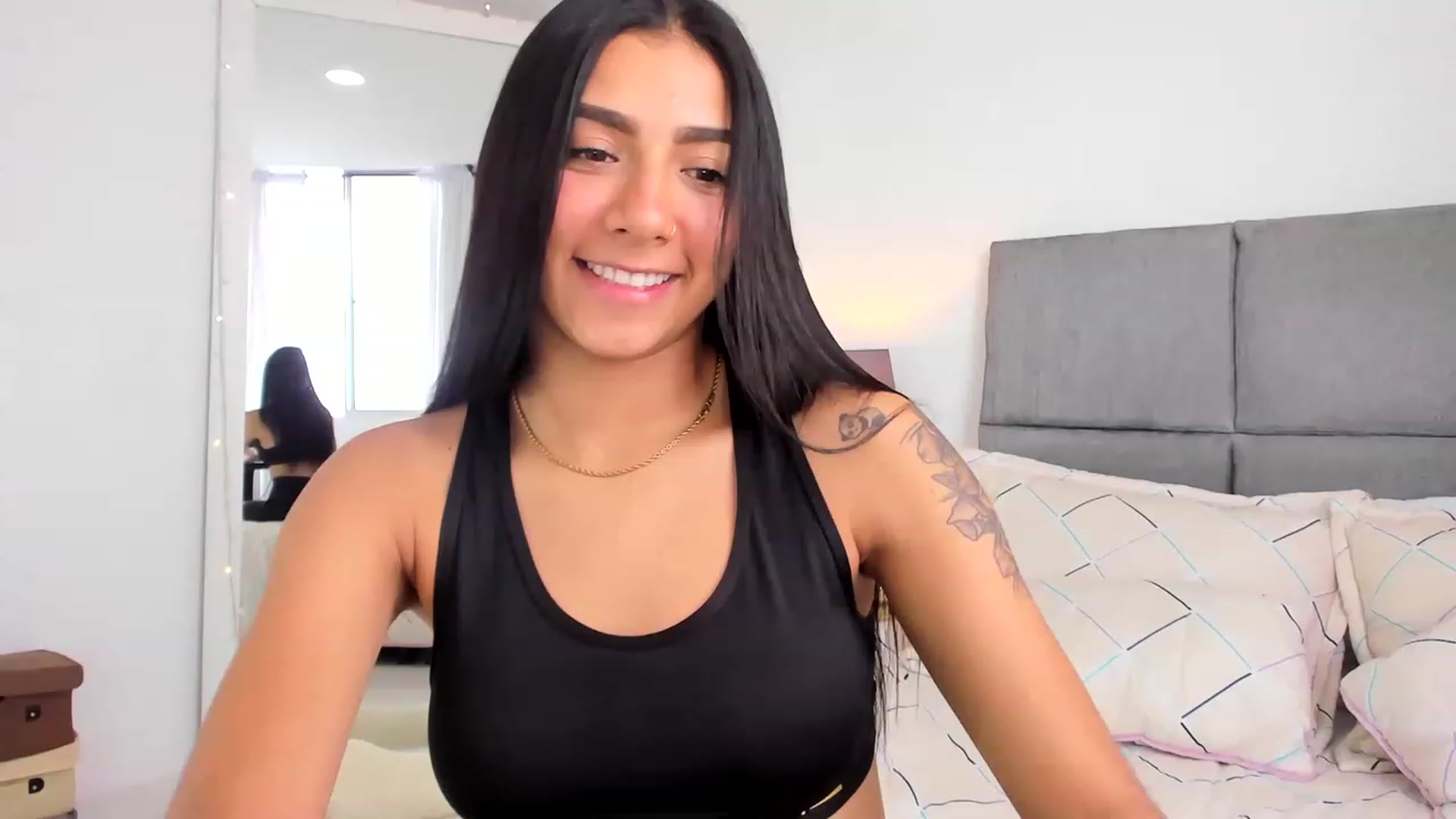 Gallery image thumbnail from Danna___'s myfreecams stream on, 07/03/2023, 15:23 image 6 of 20