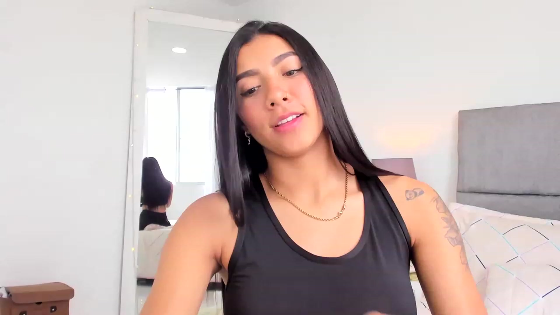 Gallery image thumbnail from Danna___'s myfreecams stream on, 07/03/2023, 16:26 image 12 of 20