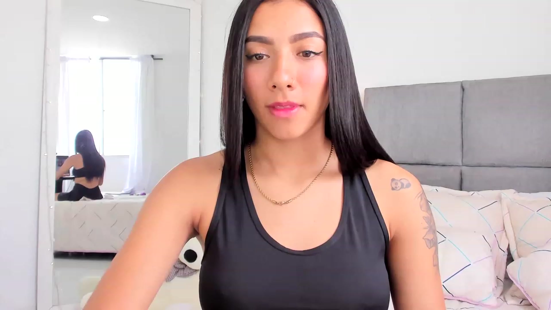 Gallery image thumbnail from Danna___'s myfreecams stream on, 07/03/2023, 17:39 image 9 of 20