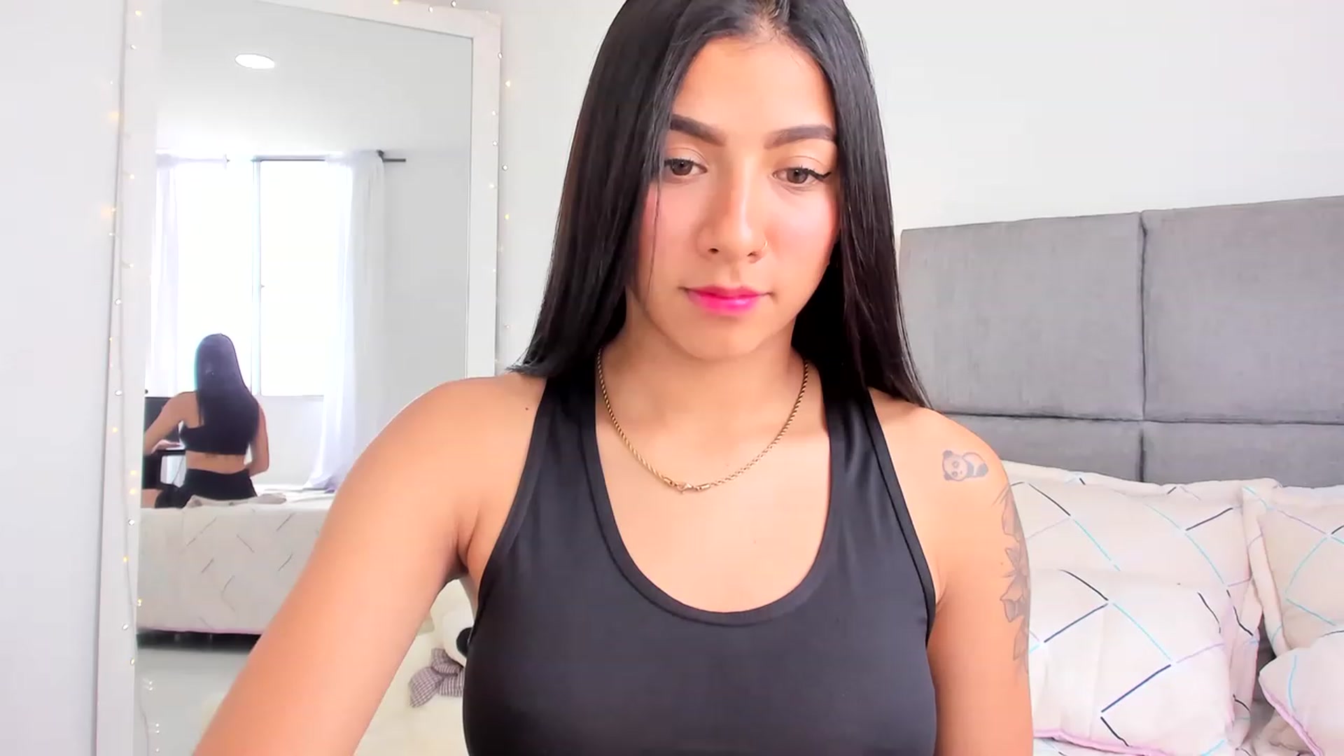 Gallery image thumbnail from Danna___'s myfreecams stream on, 07/03/2023, 17:39 image 3 of 20