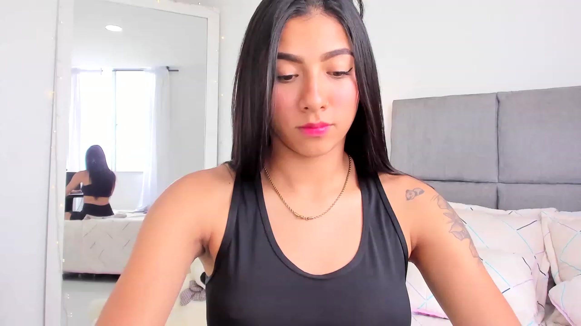 Gallery image thumbnail from Danna___'s myfreecams stream on, 07/03/2023, 17:39 image 4 of 20