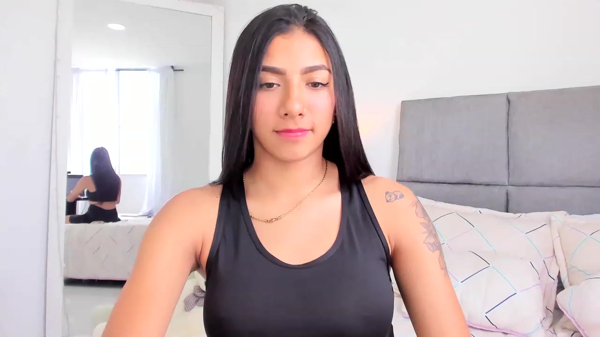 Gallery image thumbnail from Danna___'s myfreecams stream on, 07/03/2023, 17:39 image 19 of 20