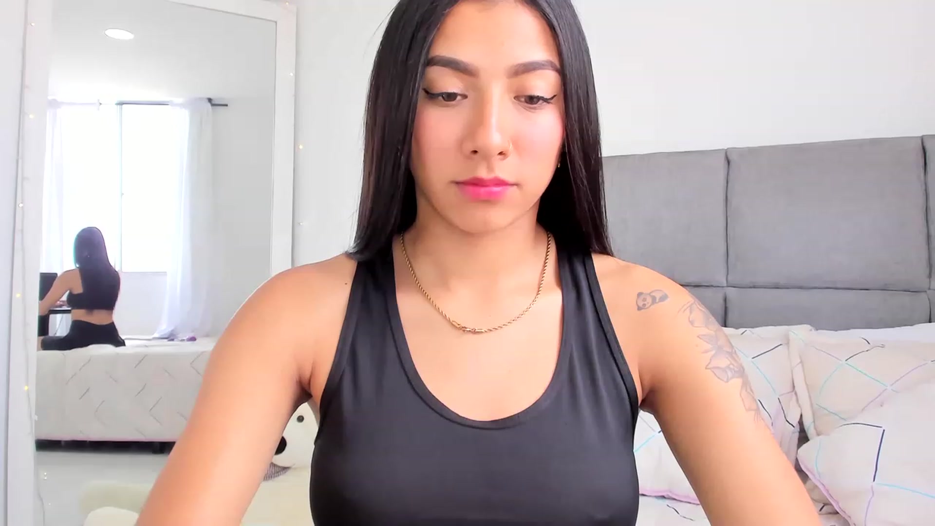 Gallery image thumbnail from Danna___'s myfreecams stream on, 07/03/2023, 17:39 image 12 of 20