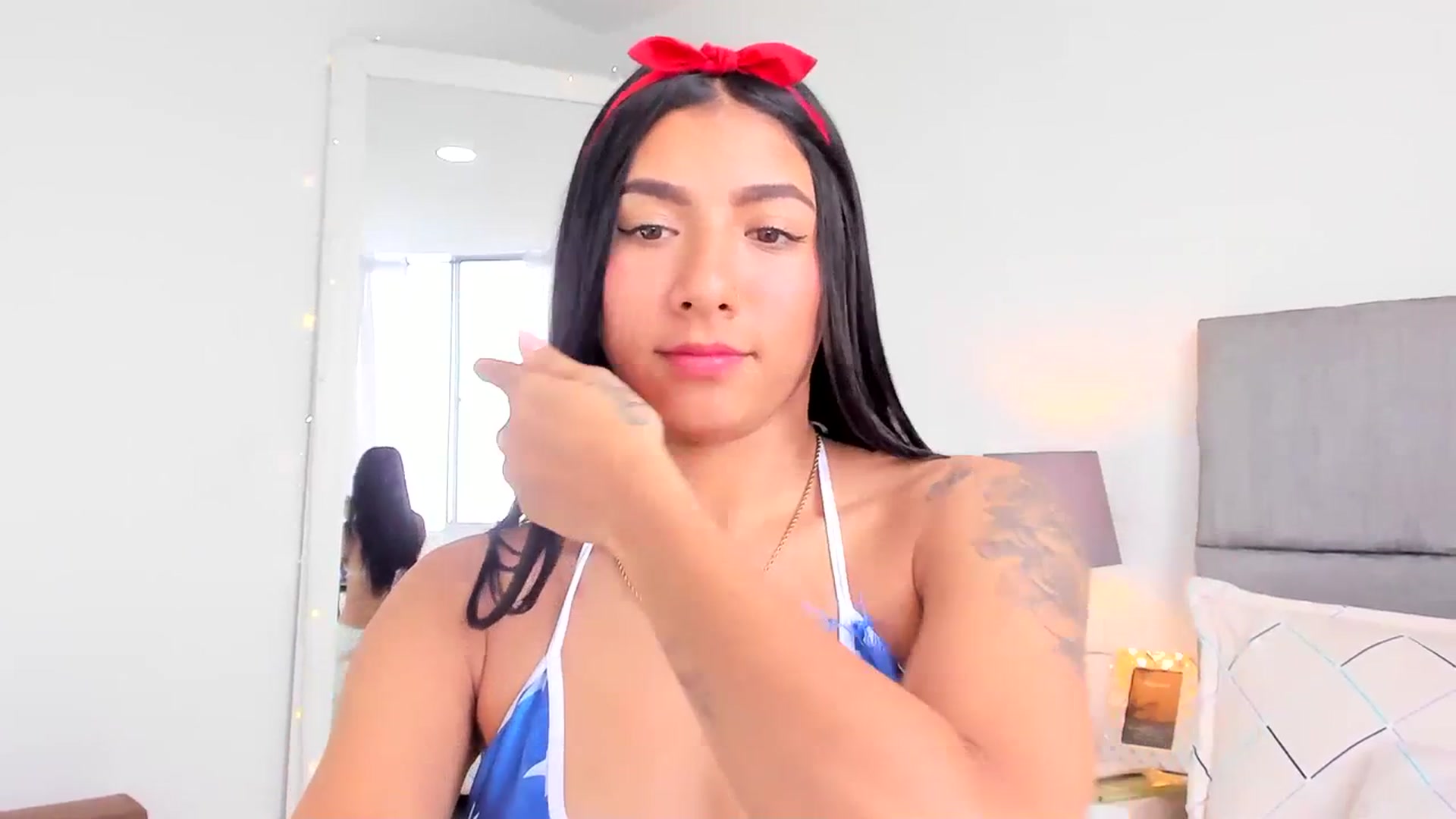 Gallery image thumbnail from Danna___'s myfreecams stream on, 07/04/2023, 17:39 image 17 of 20