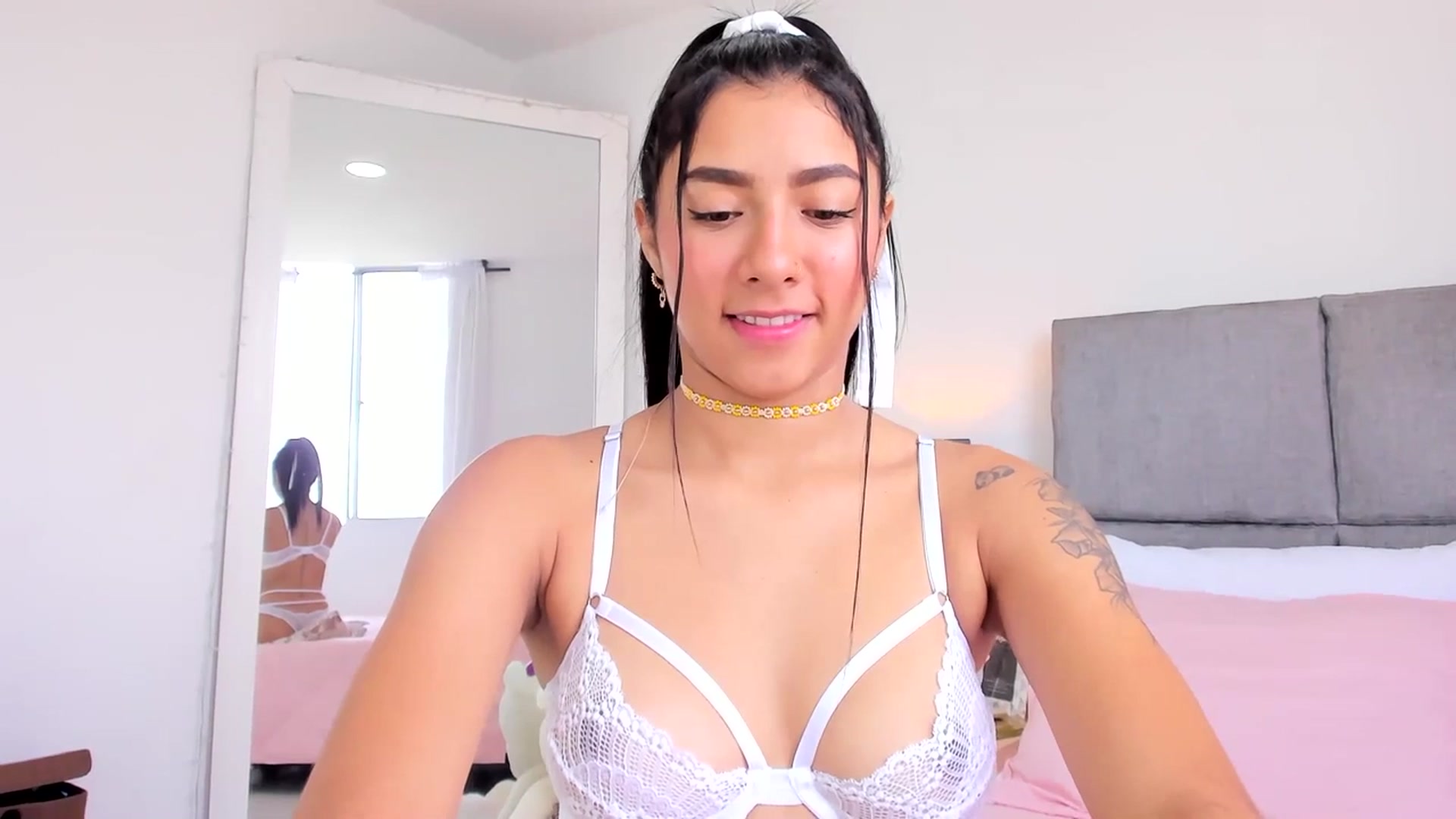 Gallery image thumbnail from Danna___'s myfreecams stream on, 07/15/2023, 15:57 image 4 of 20