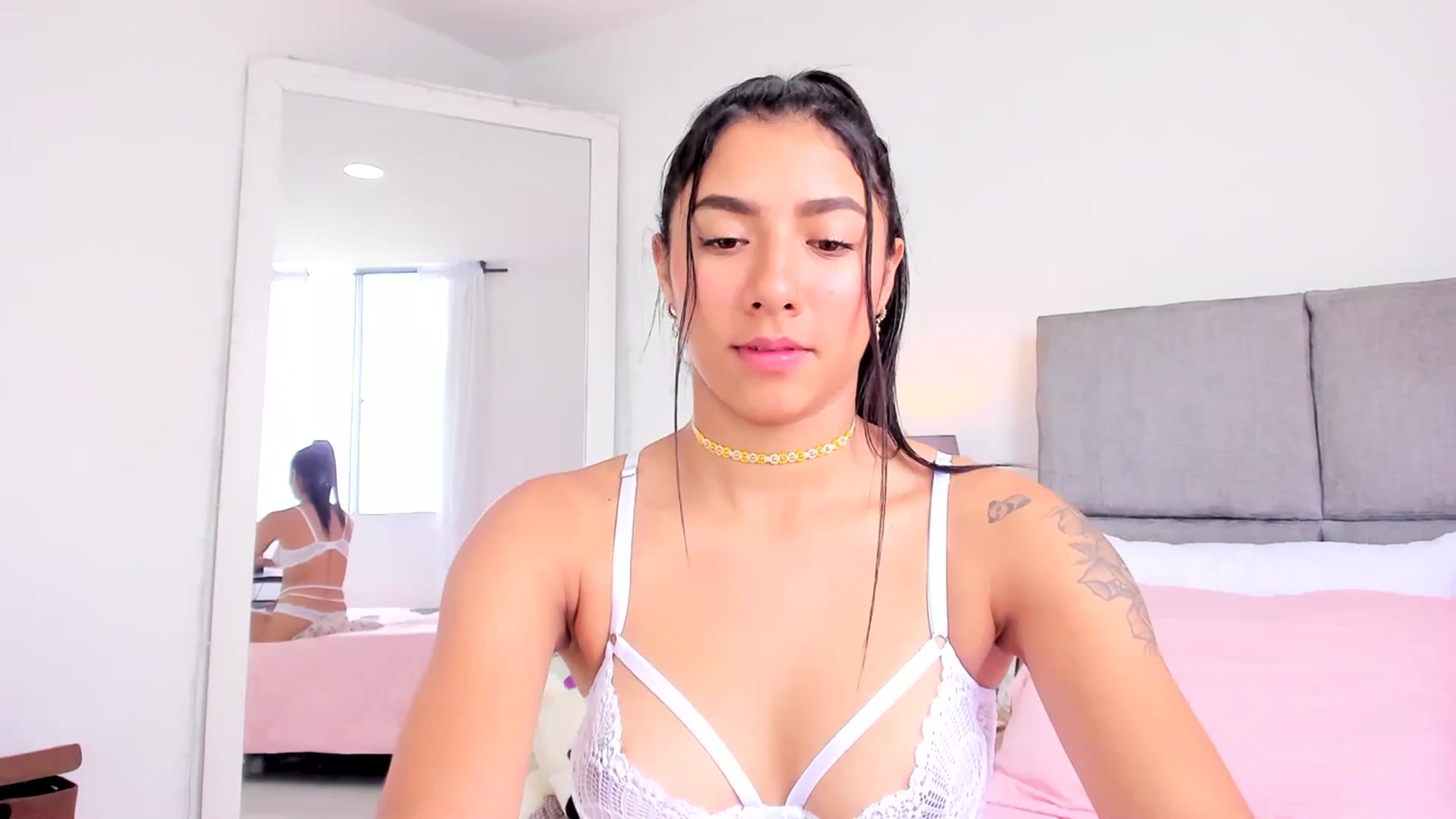 Gallery image thumbnail from Danna___'s myfreecams stream on, 07/15/2023, 17:02 image 9 of 20