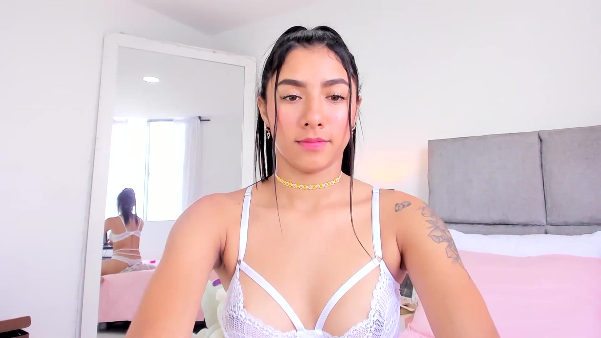 Gallery image thumbnail from Danna___'s myfreecams stream on, 07/15/2023, 17:02 image 3 of 20