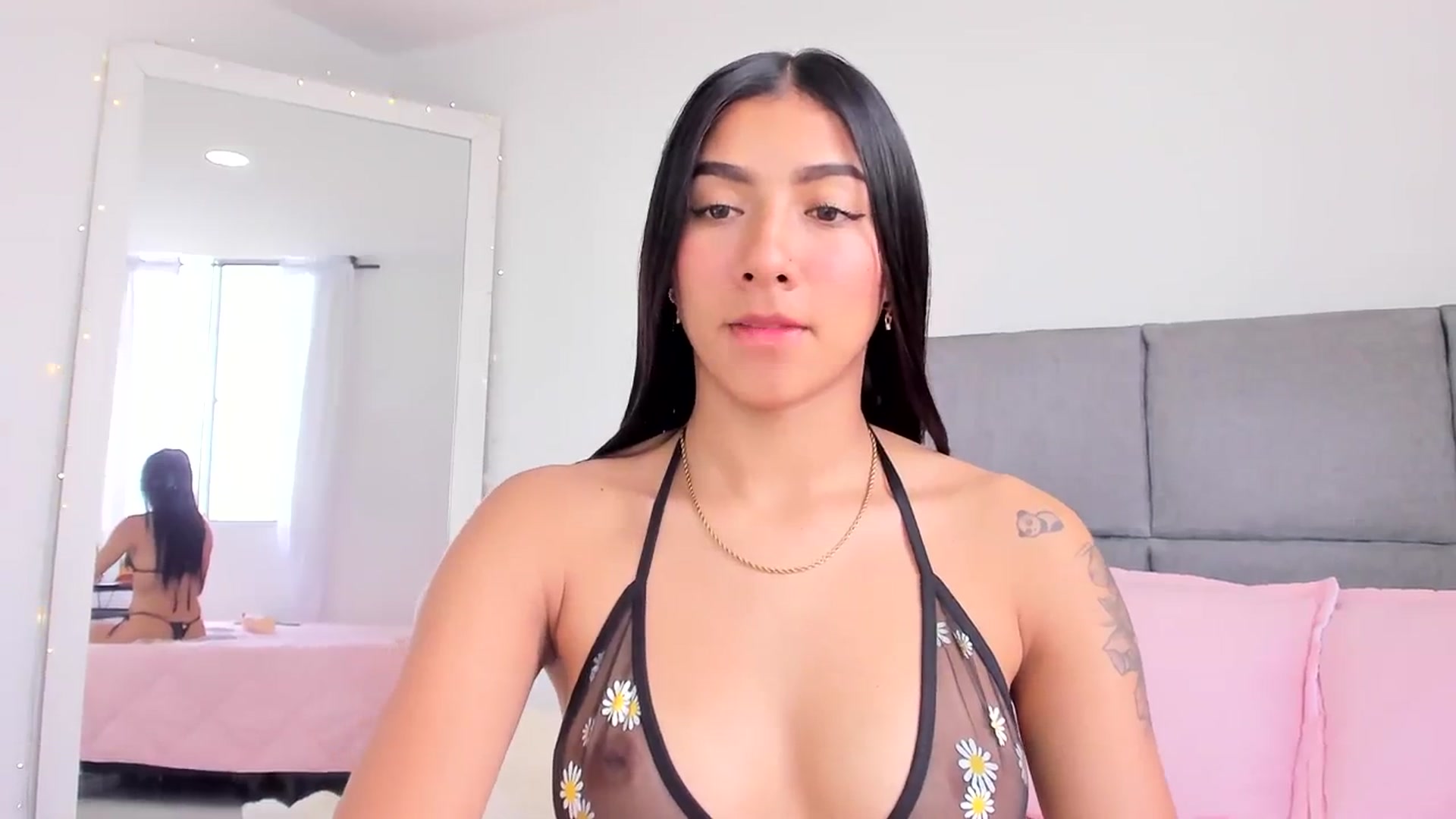 Gallery image thumbnail from Danna___'s myfreecams stream on, 07/22/2023, 16:15 image 7 of 20