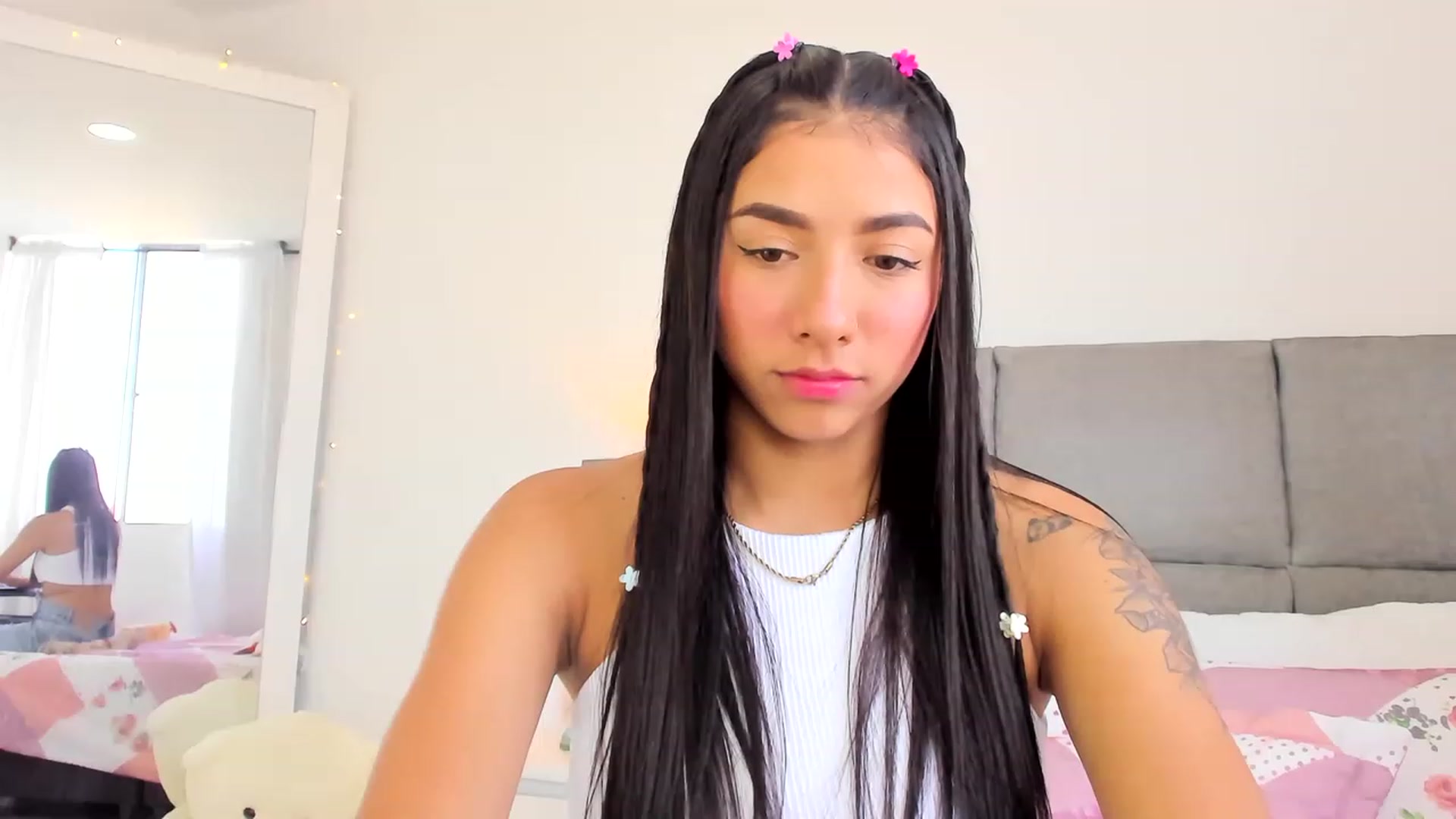 Gallery image thumbnail from Danna___'s myfreecams stream on, 08/08/2023, 15:58 image 3 of 20