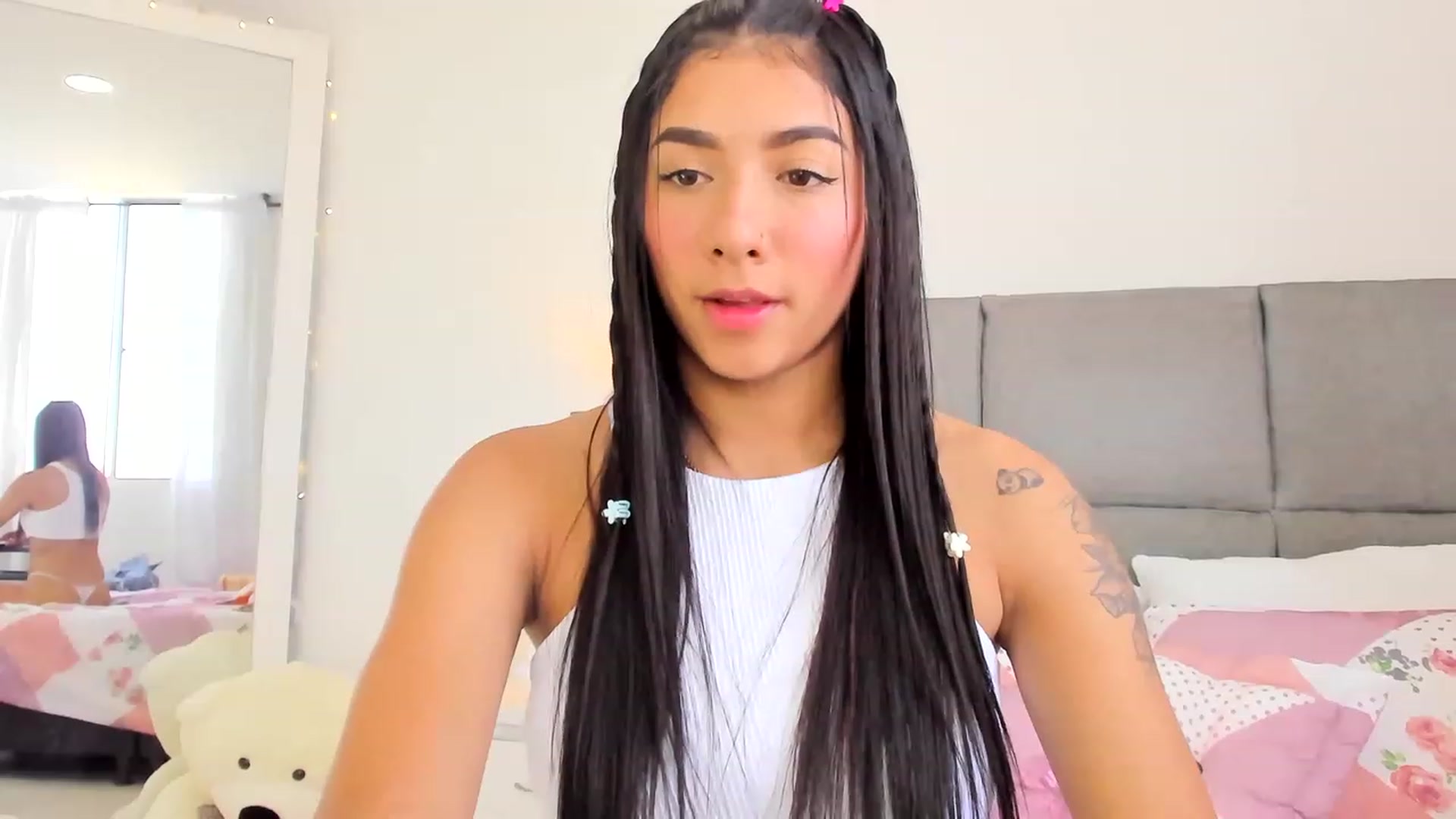 Gallery image thumbnail from Danna___'s myfreecams stream on, 08/08/2023, 15:58 image 7 of 20