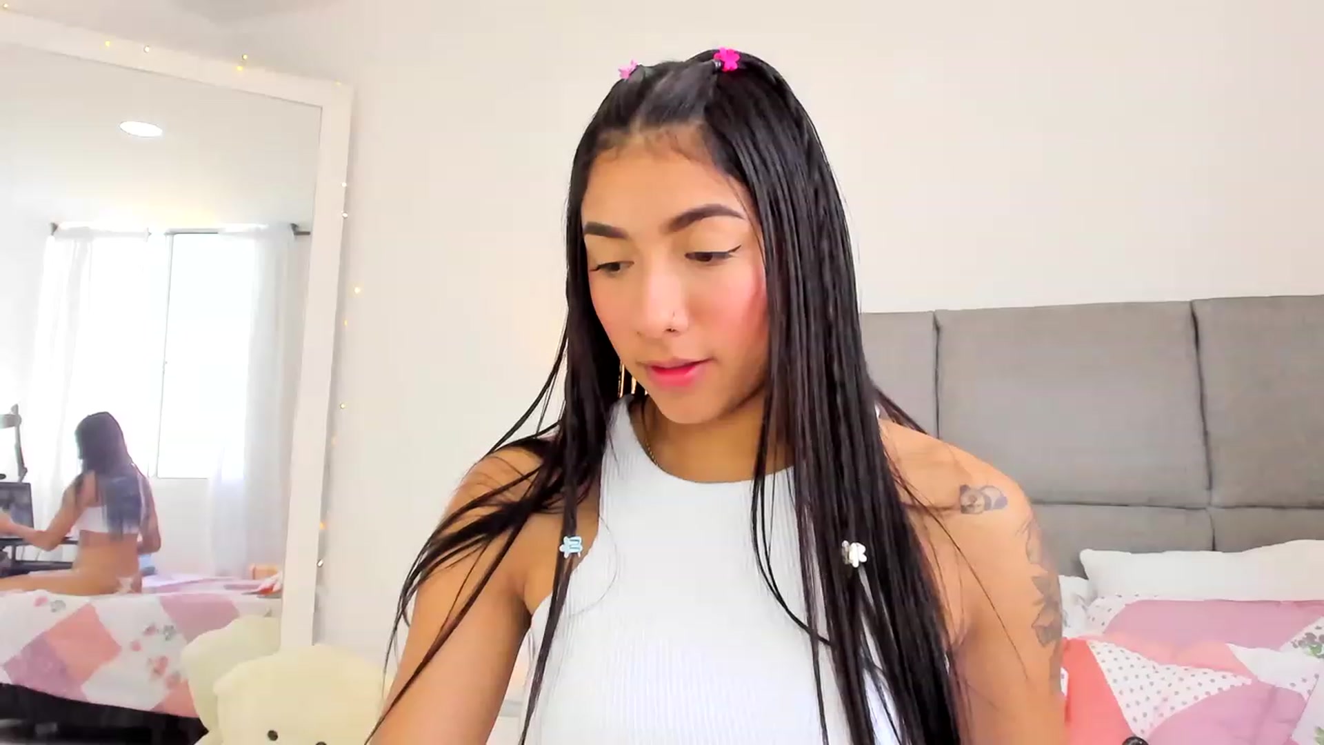 Gallery image thumbnail from Danna___'s myfreecams stream on, 08/08/2023, 15:58 image 19 of 20