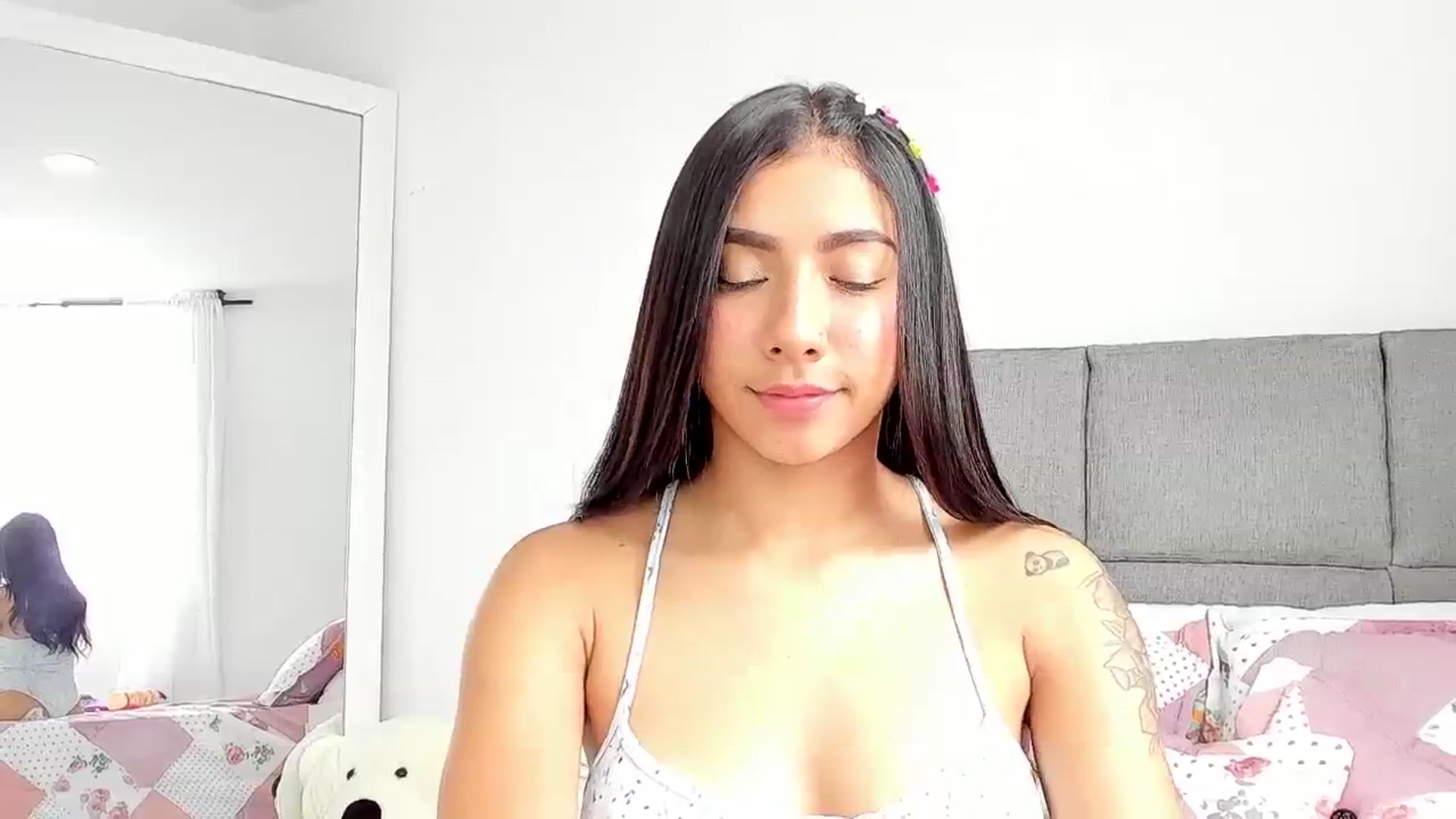 Gallery image thumbnail from Danna___'s myfreecams stream on, 08/19/2023, 17:13 image 20 of 20