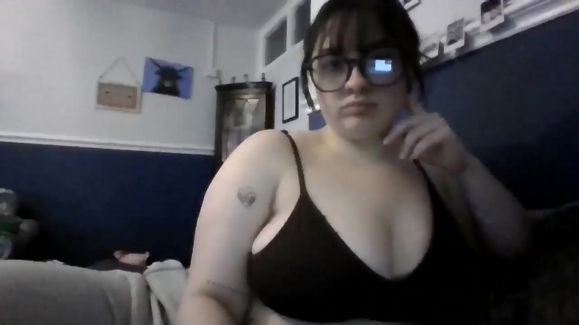 Gallery image thumbnail from Danniiixxx's myfreecams stream on, 03/24/2025, 22:39 image 19 of 20