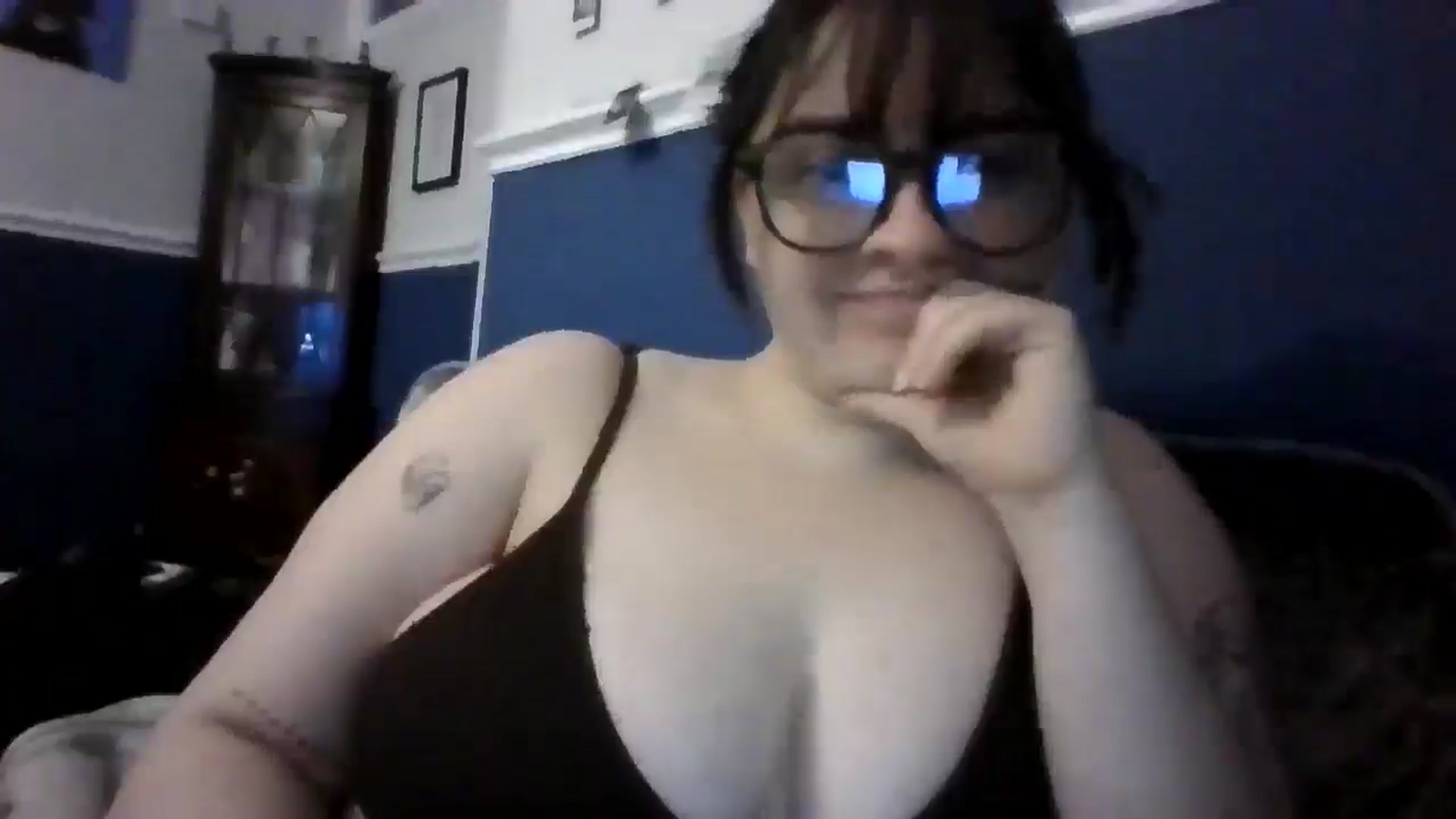Gallery image thumbnail from Danniiixxx's myfreecams stream on, 03/24/2025, 22:39 image 11 of 20