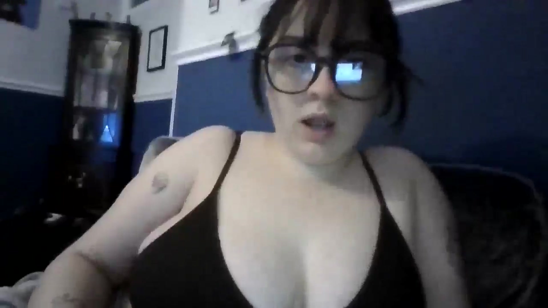 Gallery image thumbnail from Danniiixxx's myfreecams stream on, 03/24/2025, 22:39 image 13 of 20