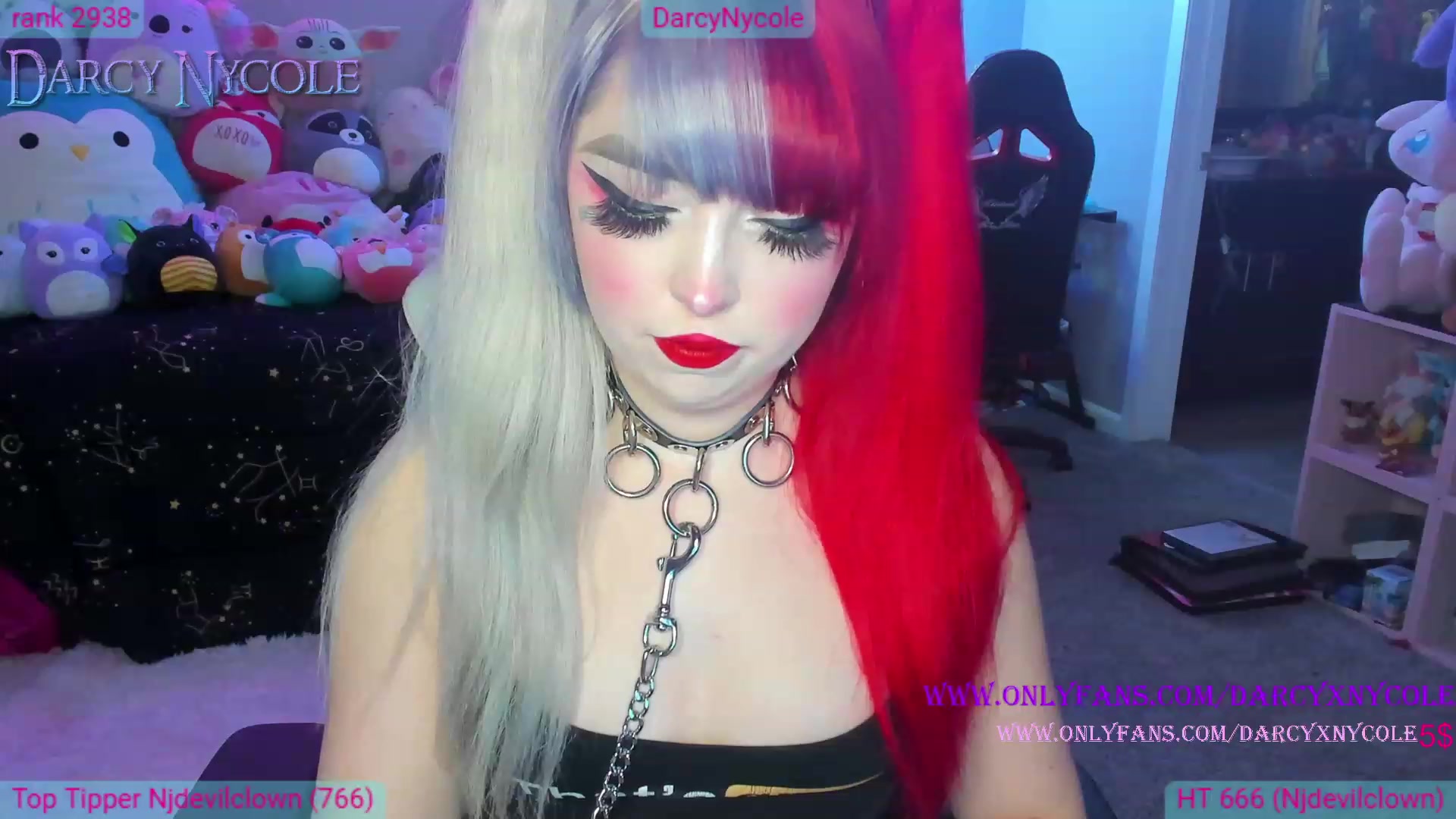Gallery image thumbnail from DarcyNycole's myfreecams stream on, 11/24/2022, 05:38 image 11 of 20