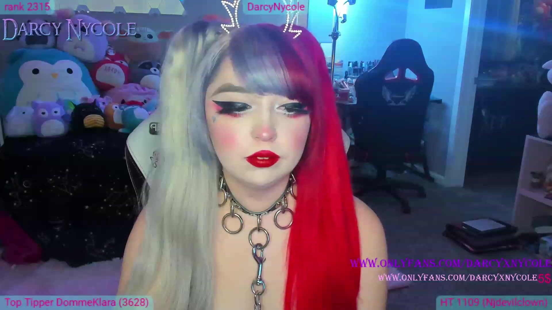 Gallery image thumbnail from DarcyNycole's myfreecams stream on, 11/24/2022, 08:25 image 9 of 20