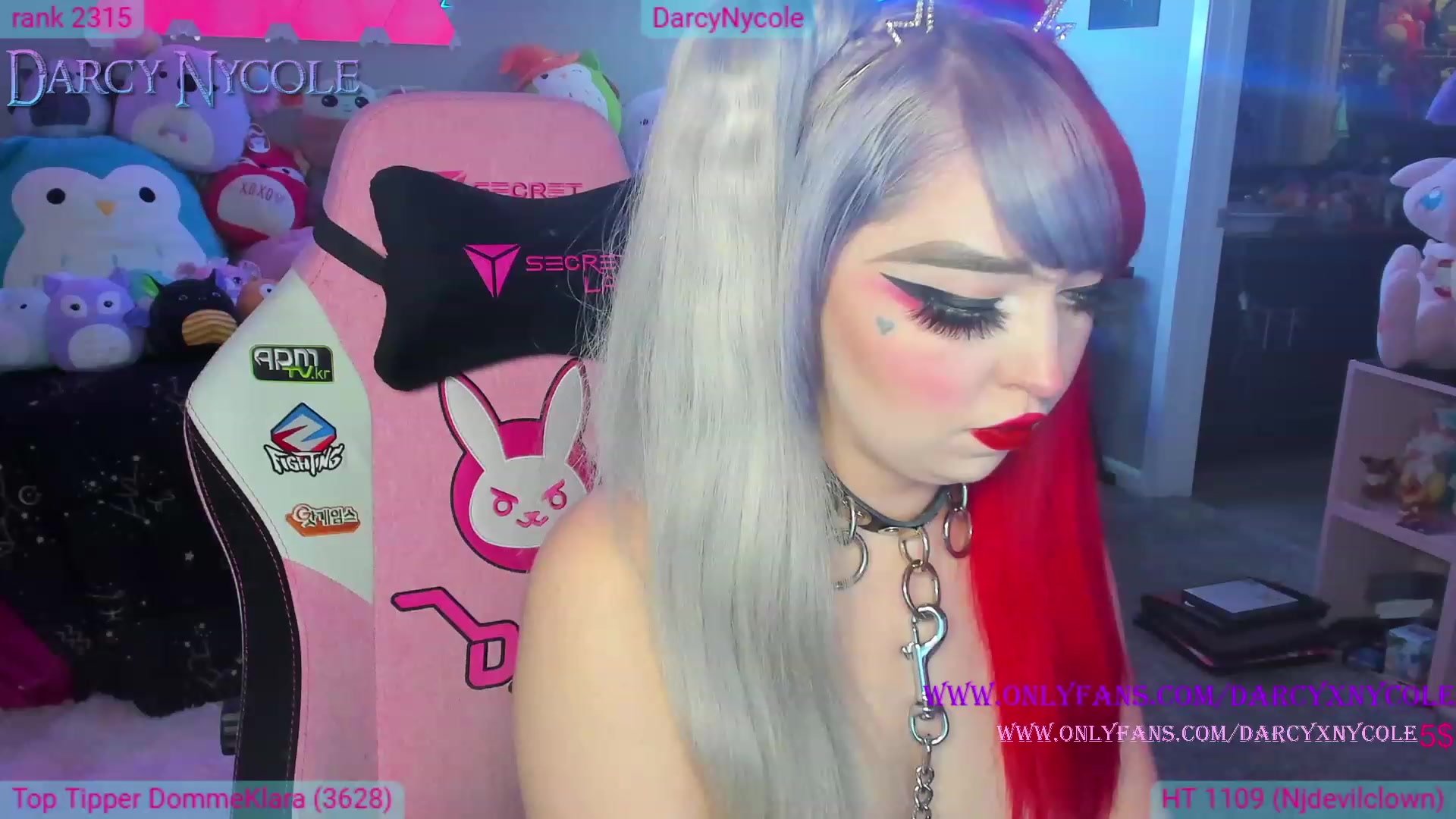 Gallery image thumbnail from DarcyNycole's myfreecams stream on, 11/24/2022, 08:25 image 12 of 20