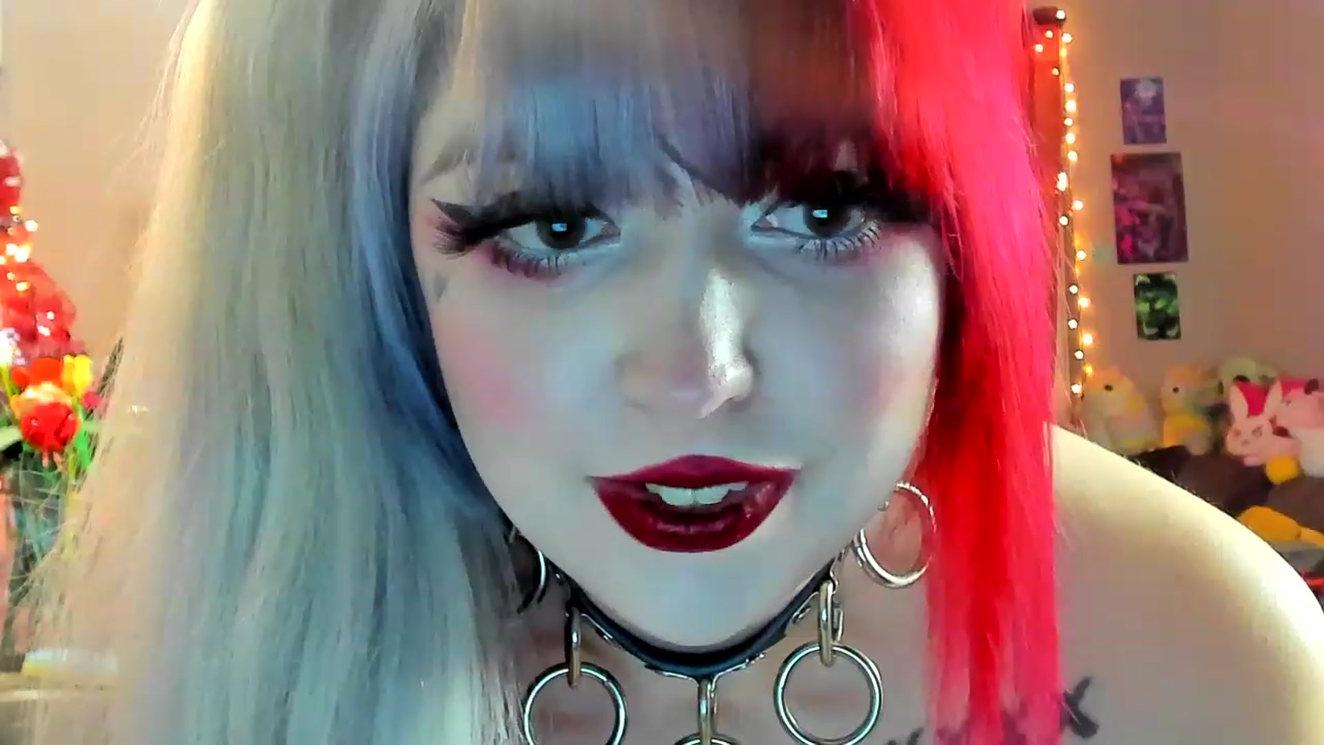 Gallery image thumbnail from DarcyNycole's myfreecams stream on, 11/24/2022, 09:01 image 7 of 20
