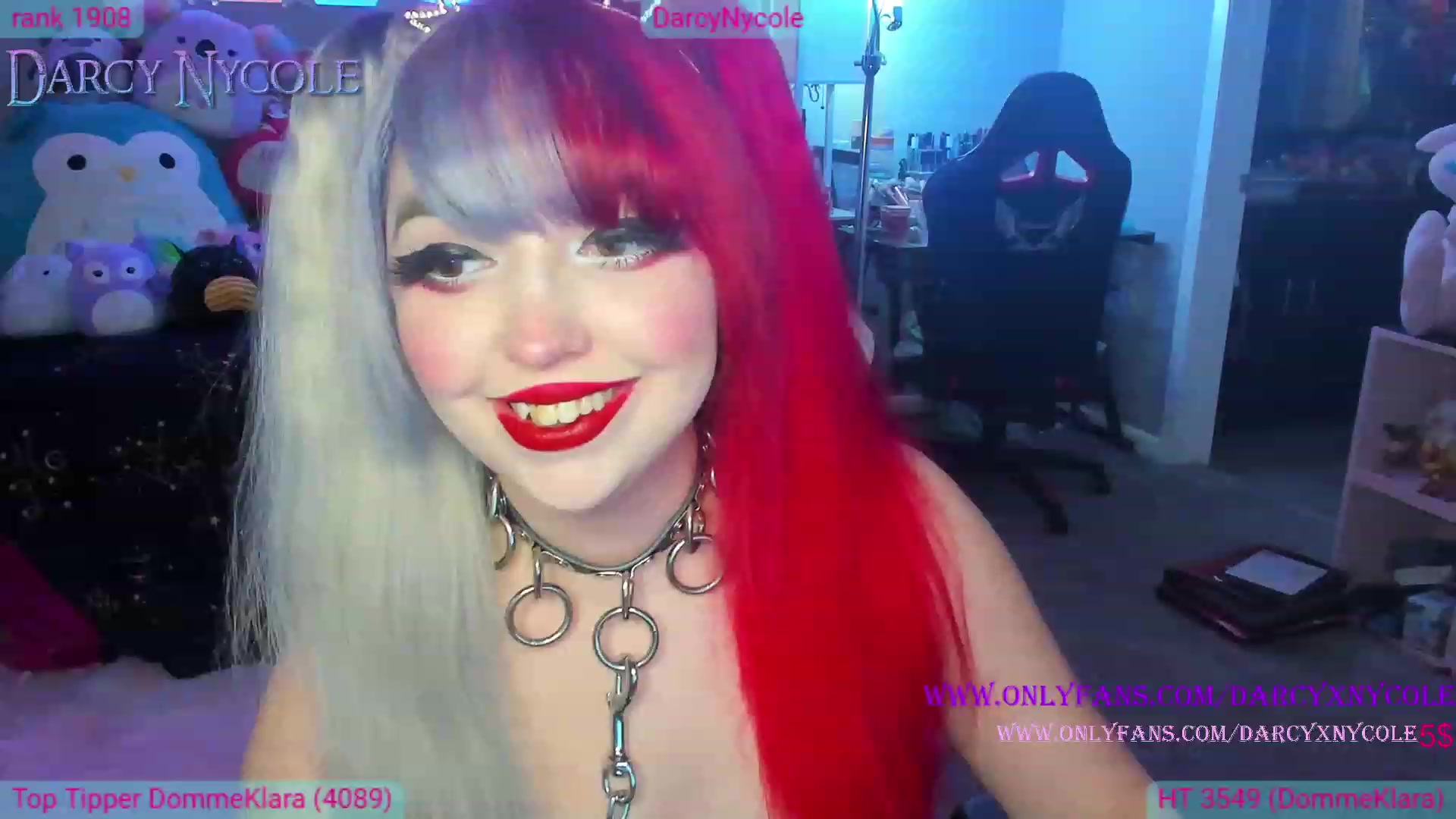 Gallery image thumbnail from DarcyNycole's myfreecams stream on, 11/24/2022, 09:23 image 19 of 20